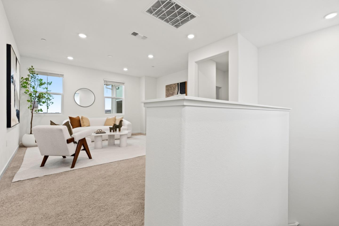 1506 N Central