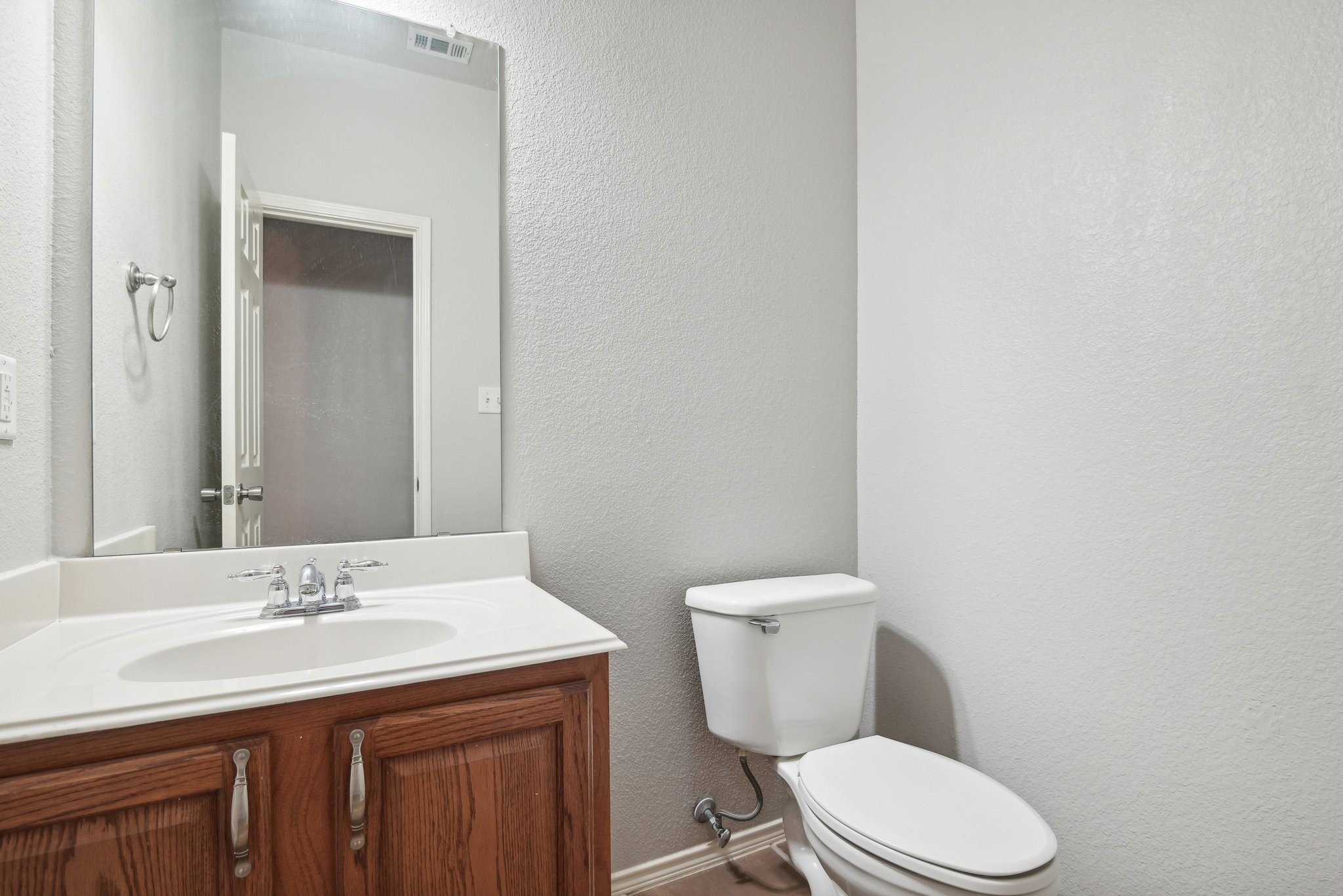 4205 Sweetgum Drive
