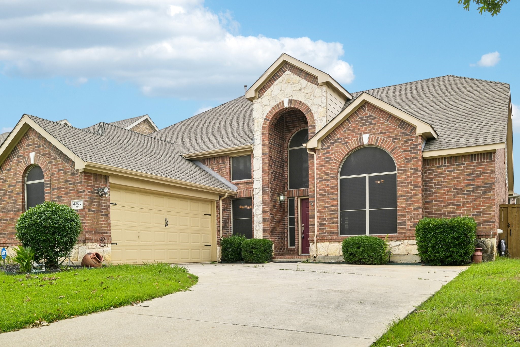 4205 Sweetgum Drive