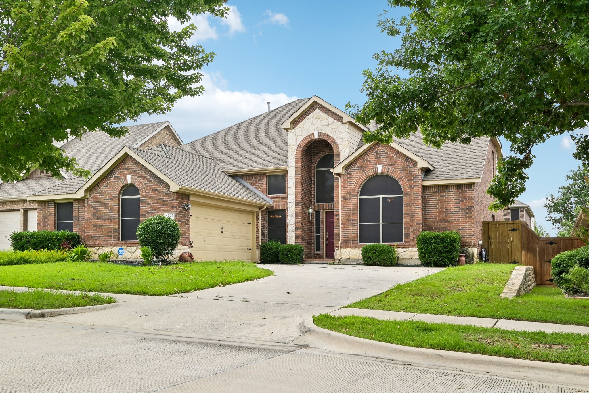 4205 Sweetgum Drive