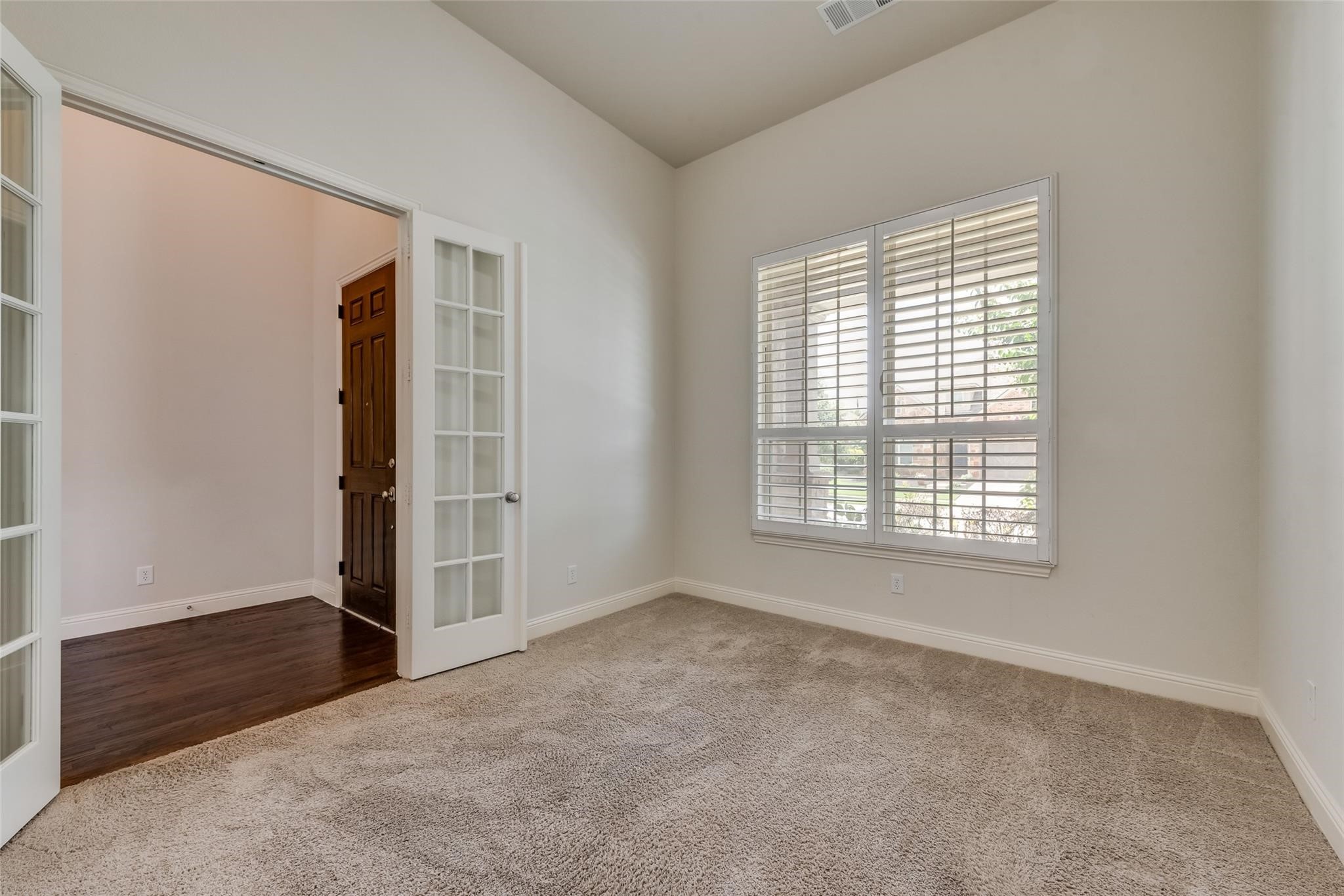 208 Lilypad Bend
