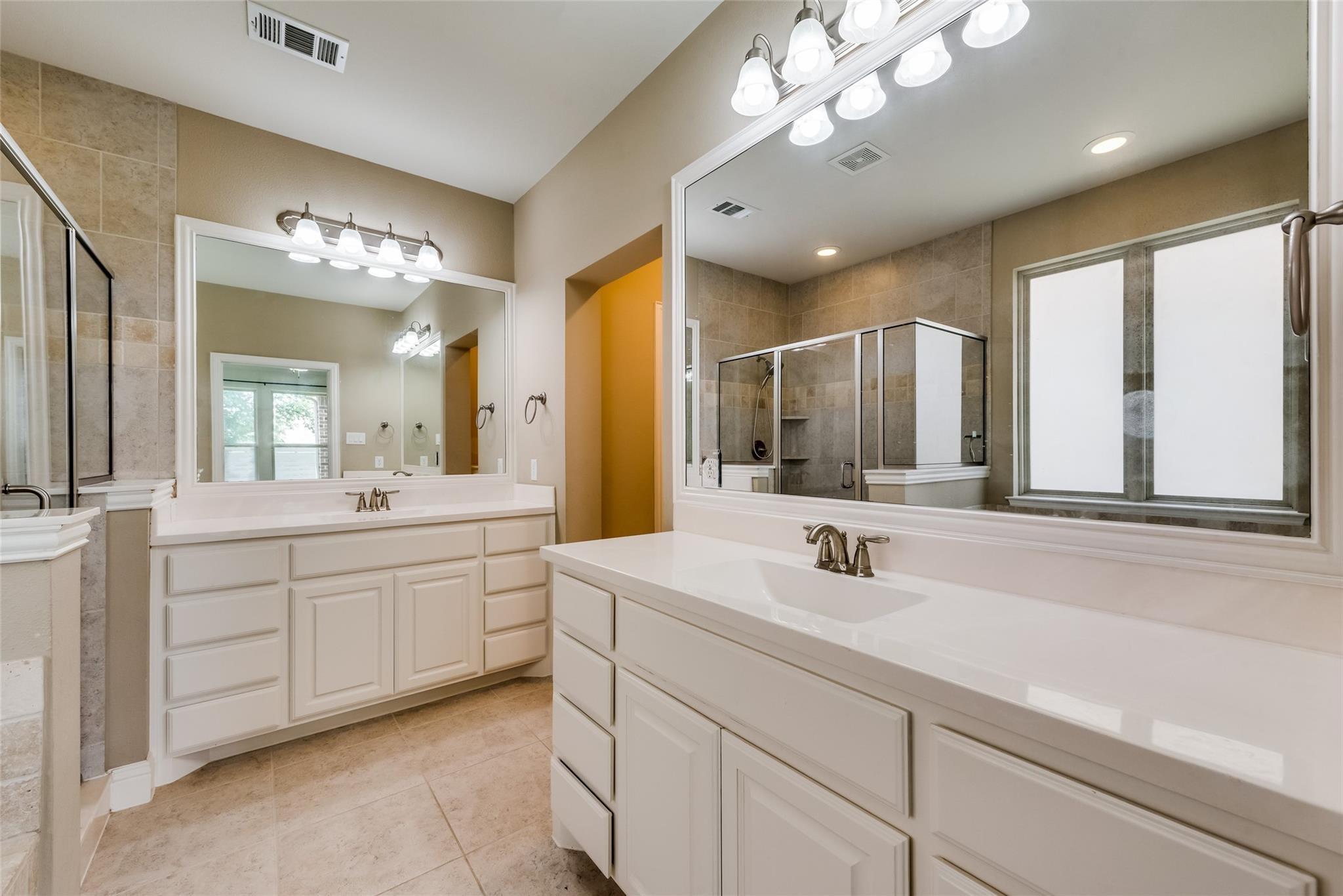 208 Lilypad Bend