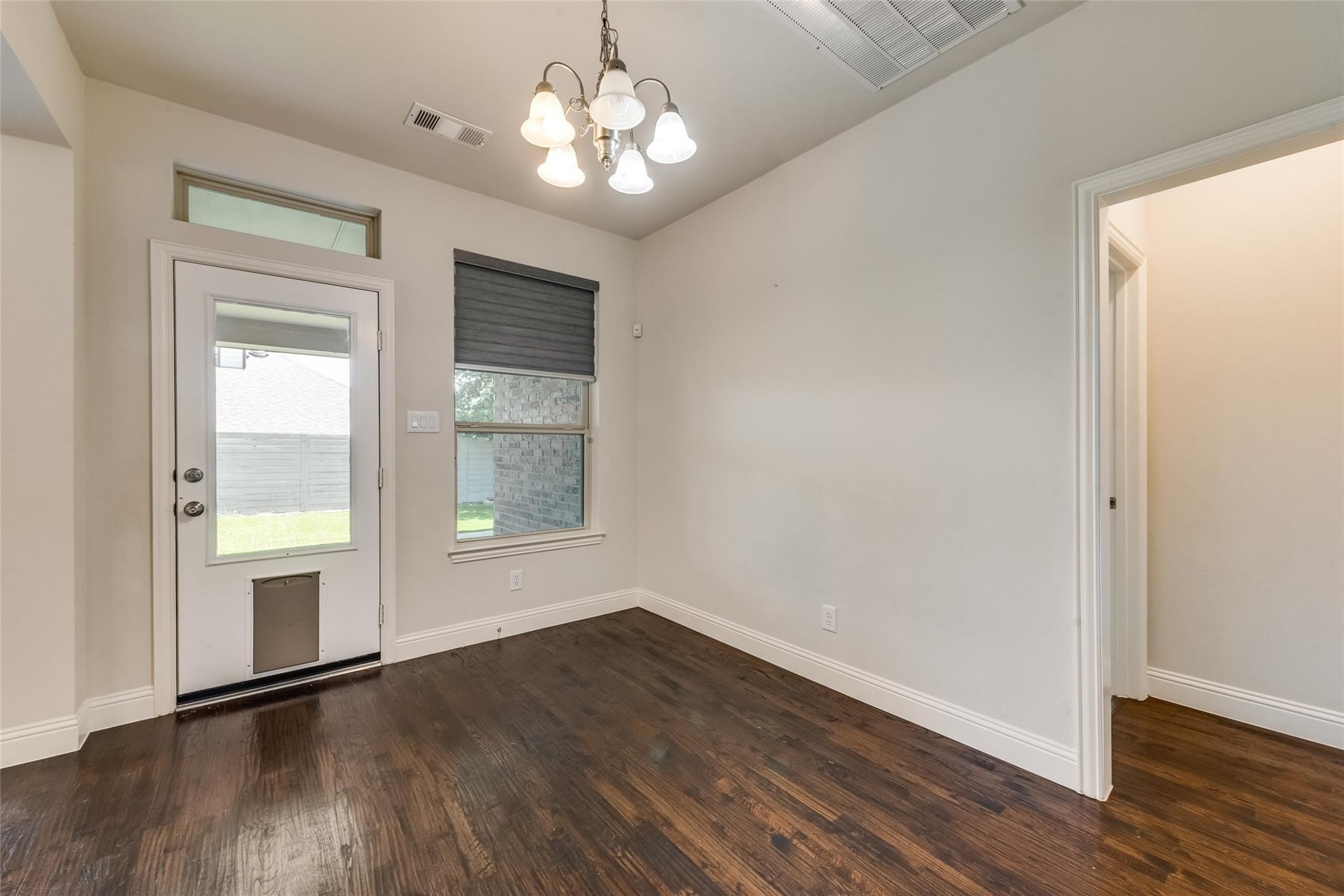 208 Lilypad Bend