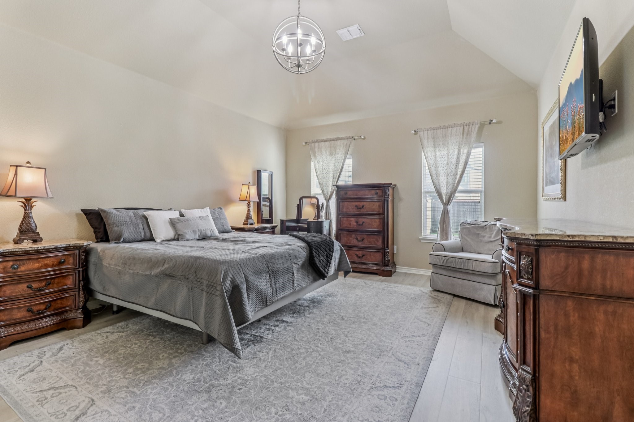 4113 Burwood Drive