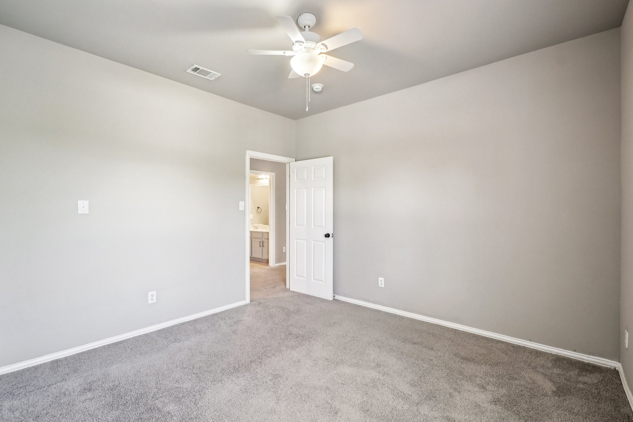 1628 Sea Pines Drive