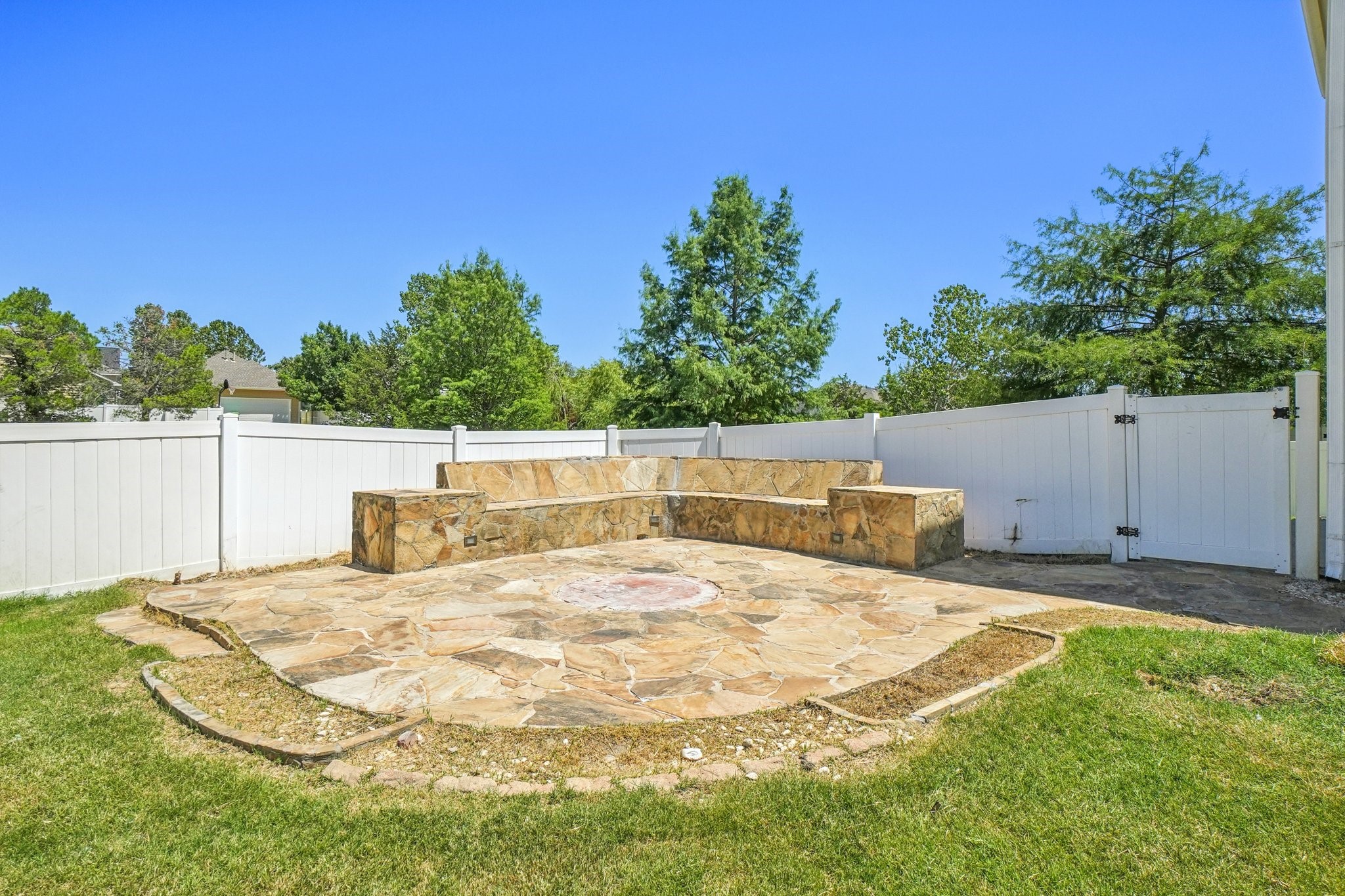 1628 Sea Pines Drive