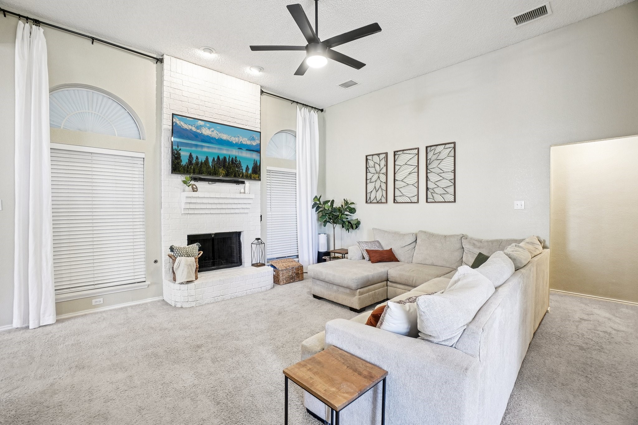 1424 Bogard Lane