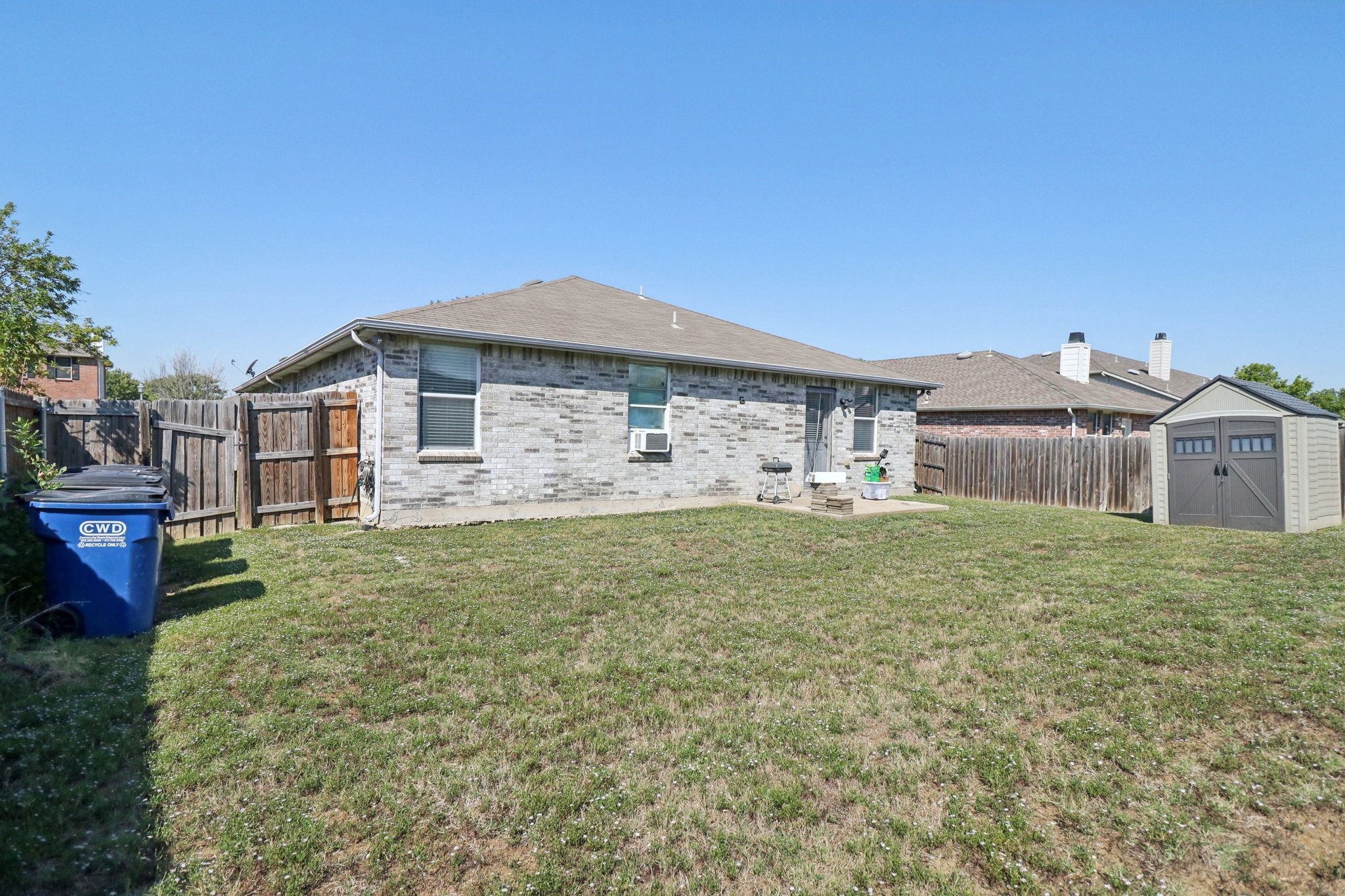 2625 Mariners Drive