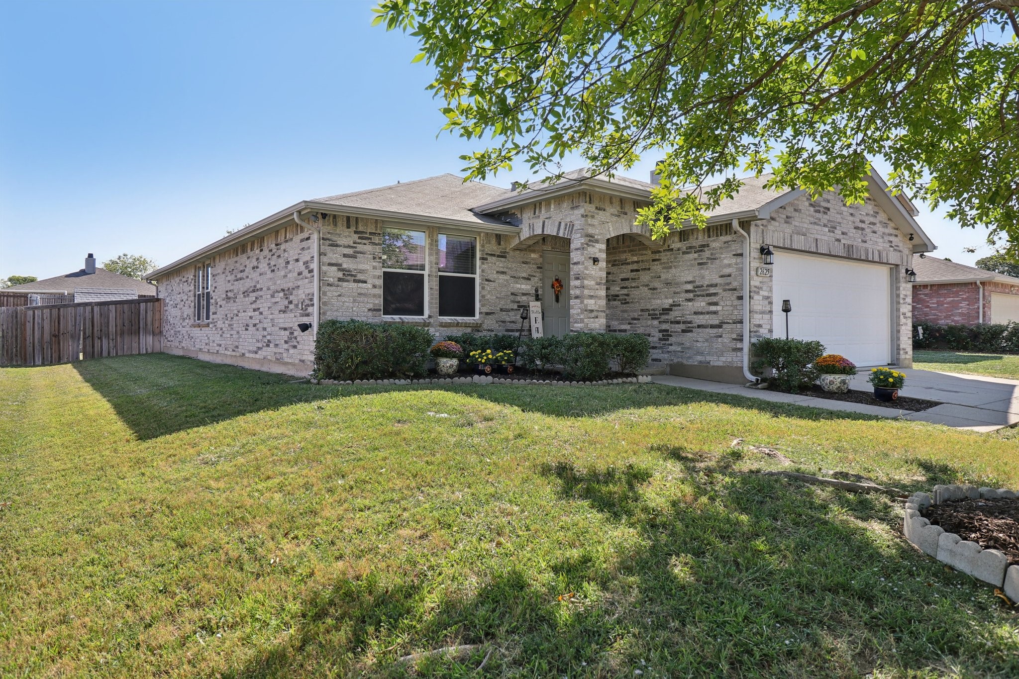 2625 Mariners Drive
