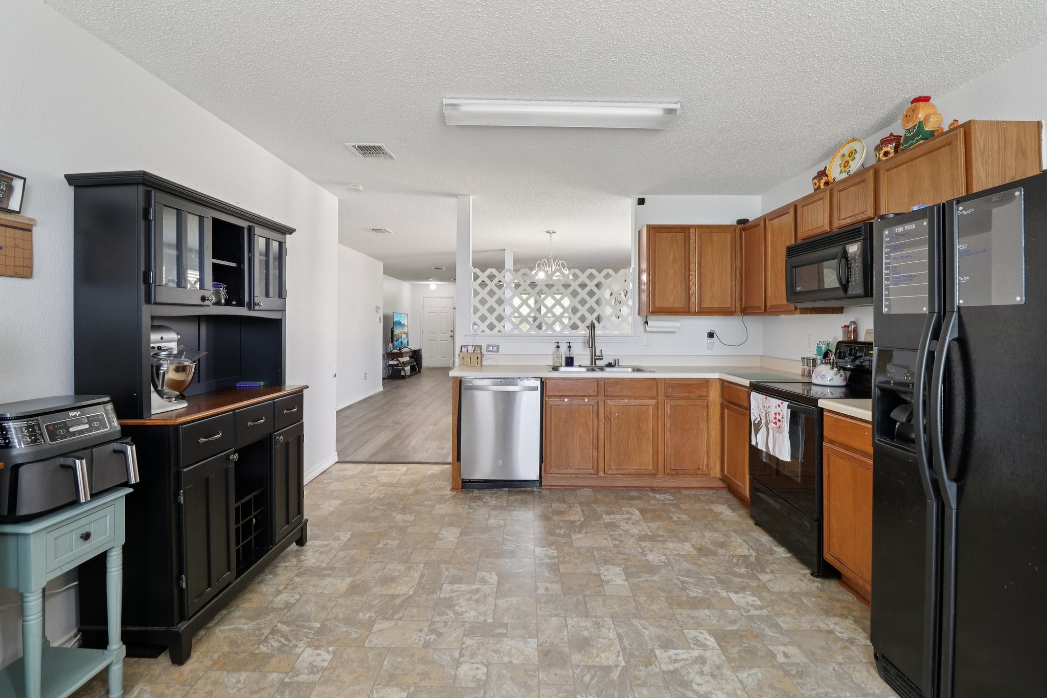 2625 Mariners Drive