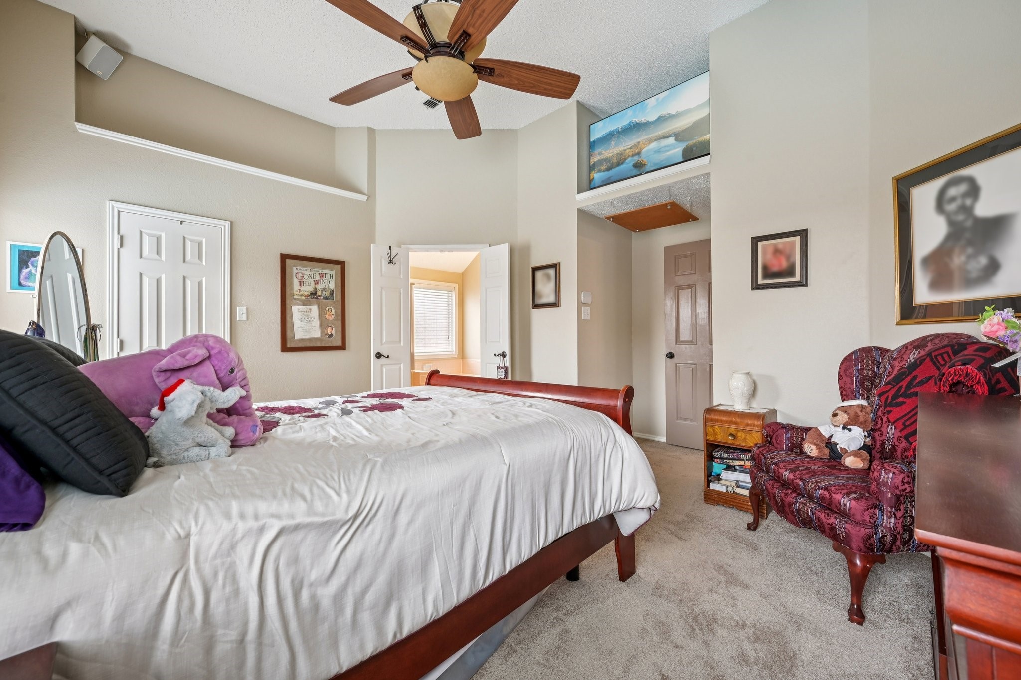 18519 Timber Oaks Drive