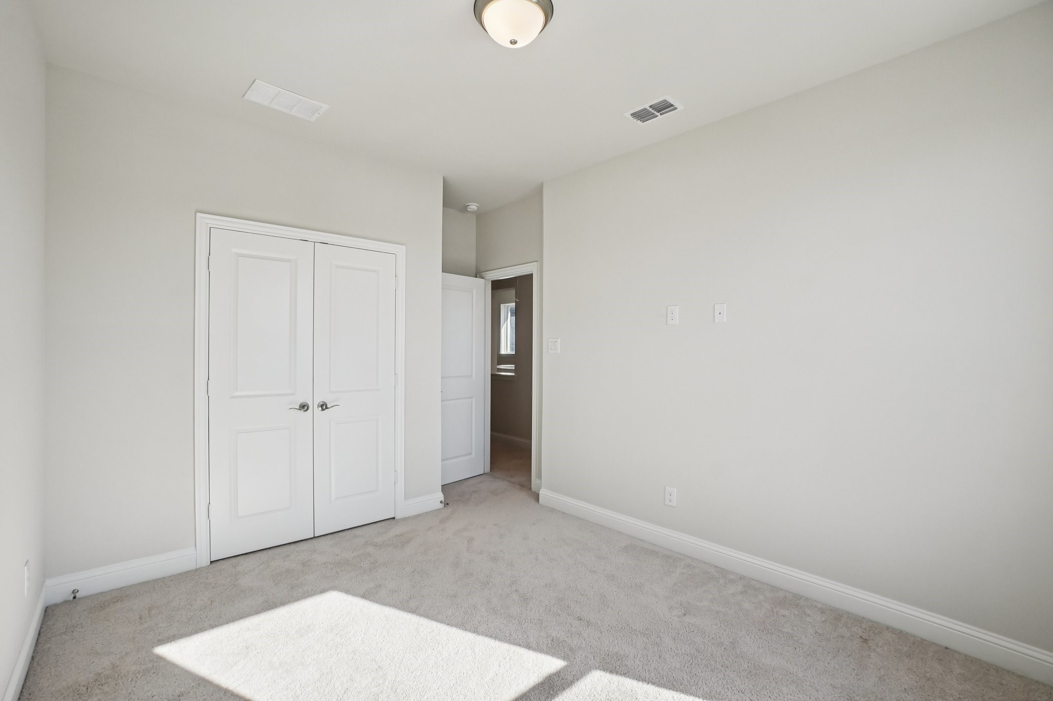 11422 Chepstow Crescent Court