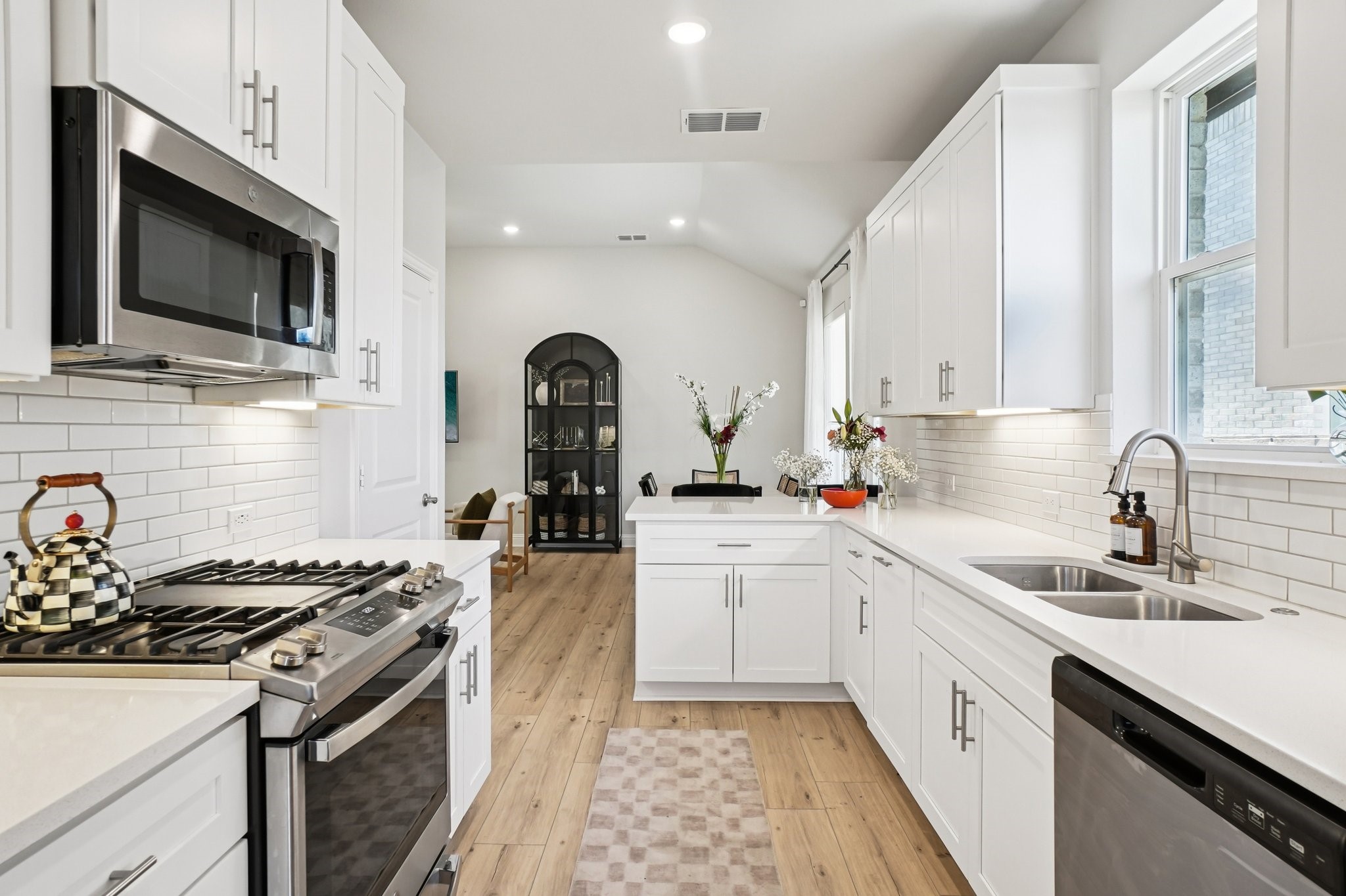 11422 Chepstow Crescent Court