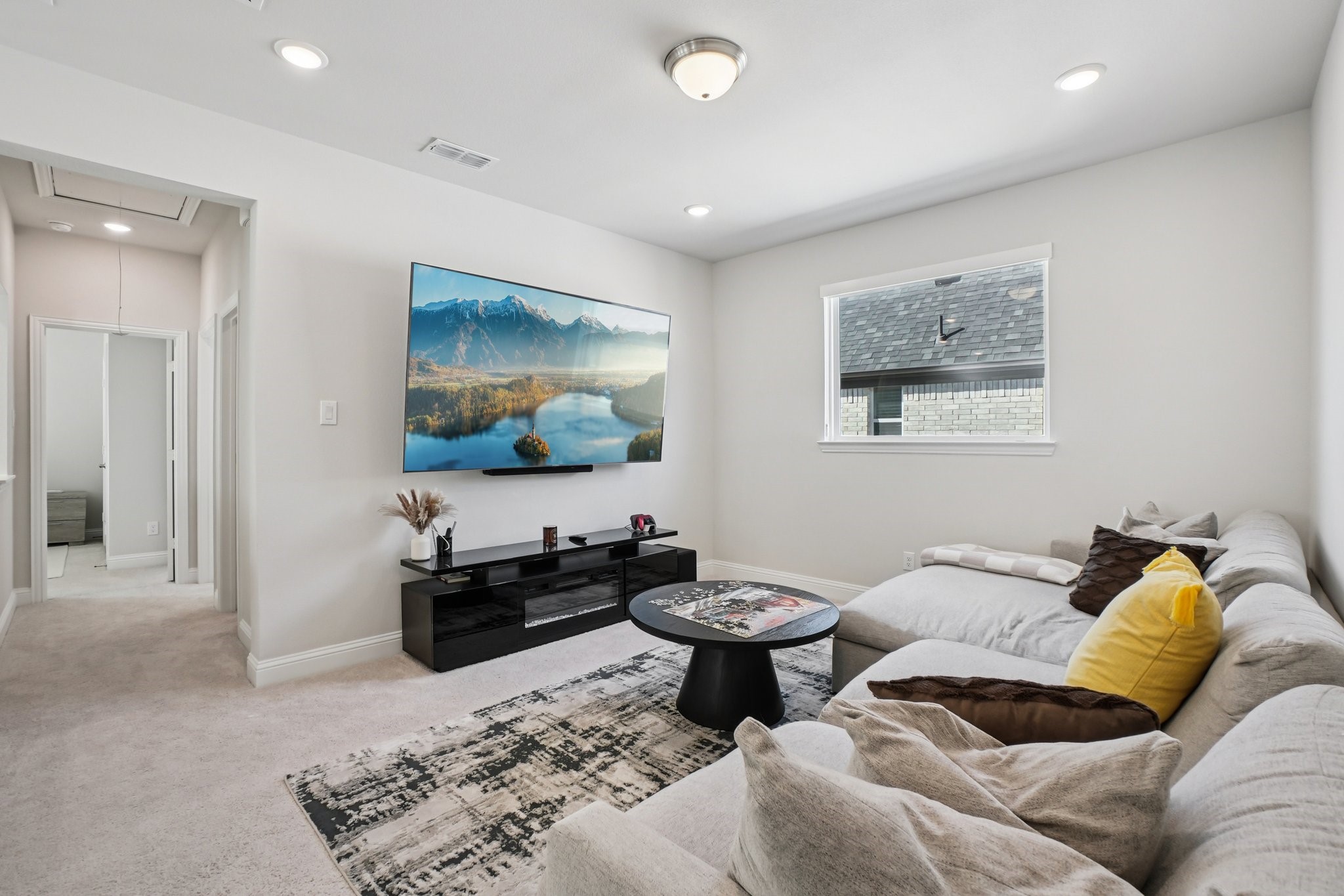 11422 Chepstow Crescent Court