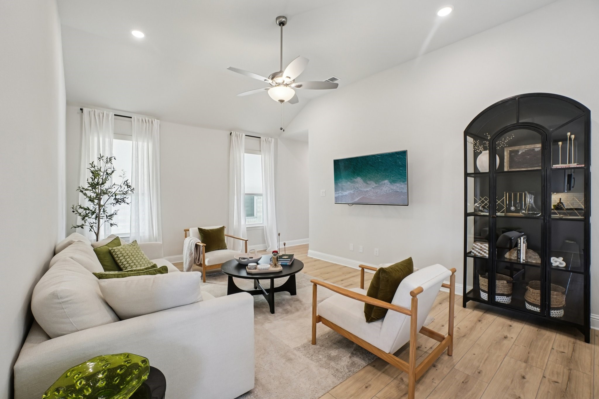 11422 Chepstow Crescent Court