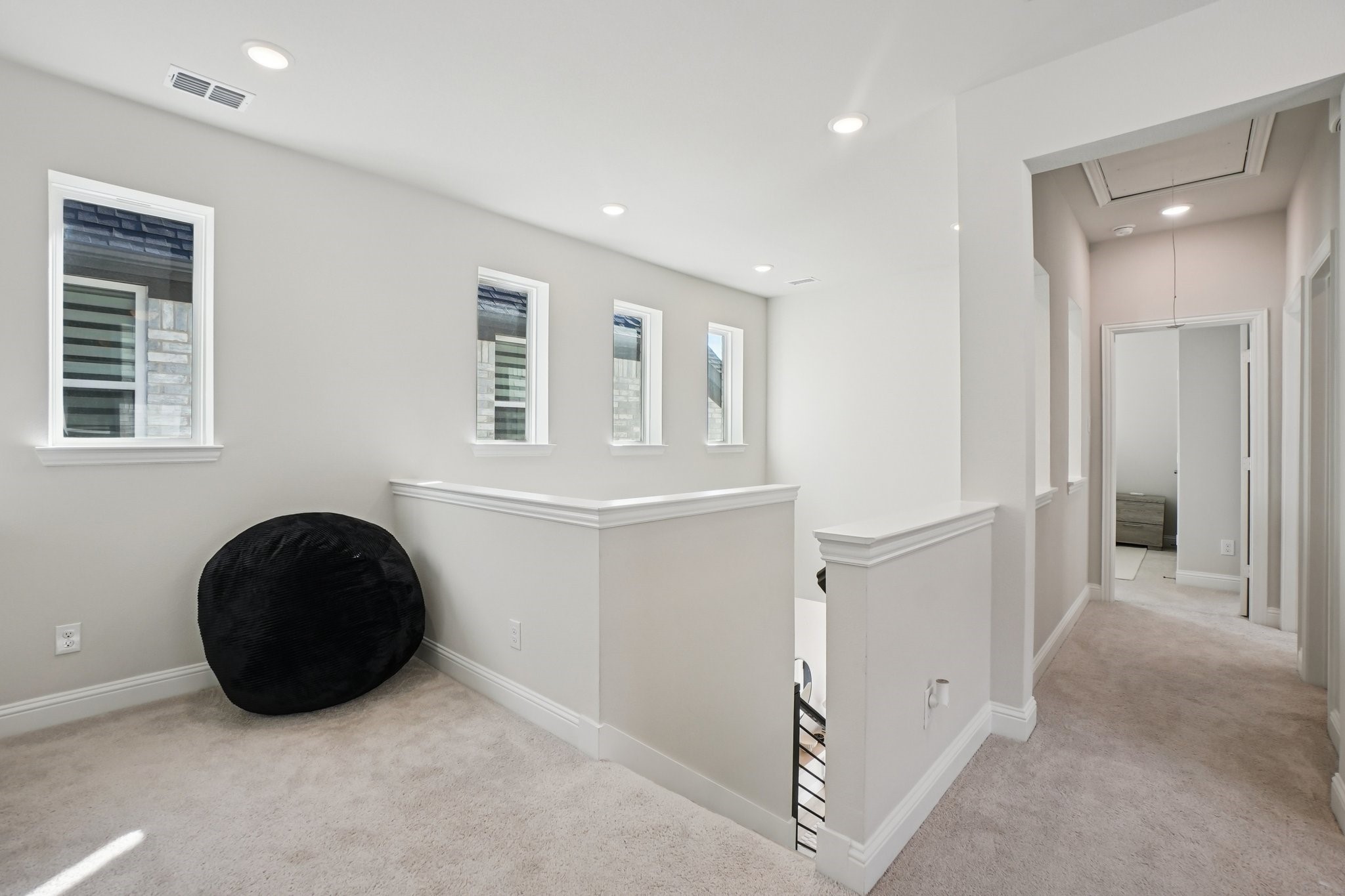 11422 Chepstow Crescent Court