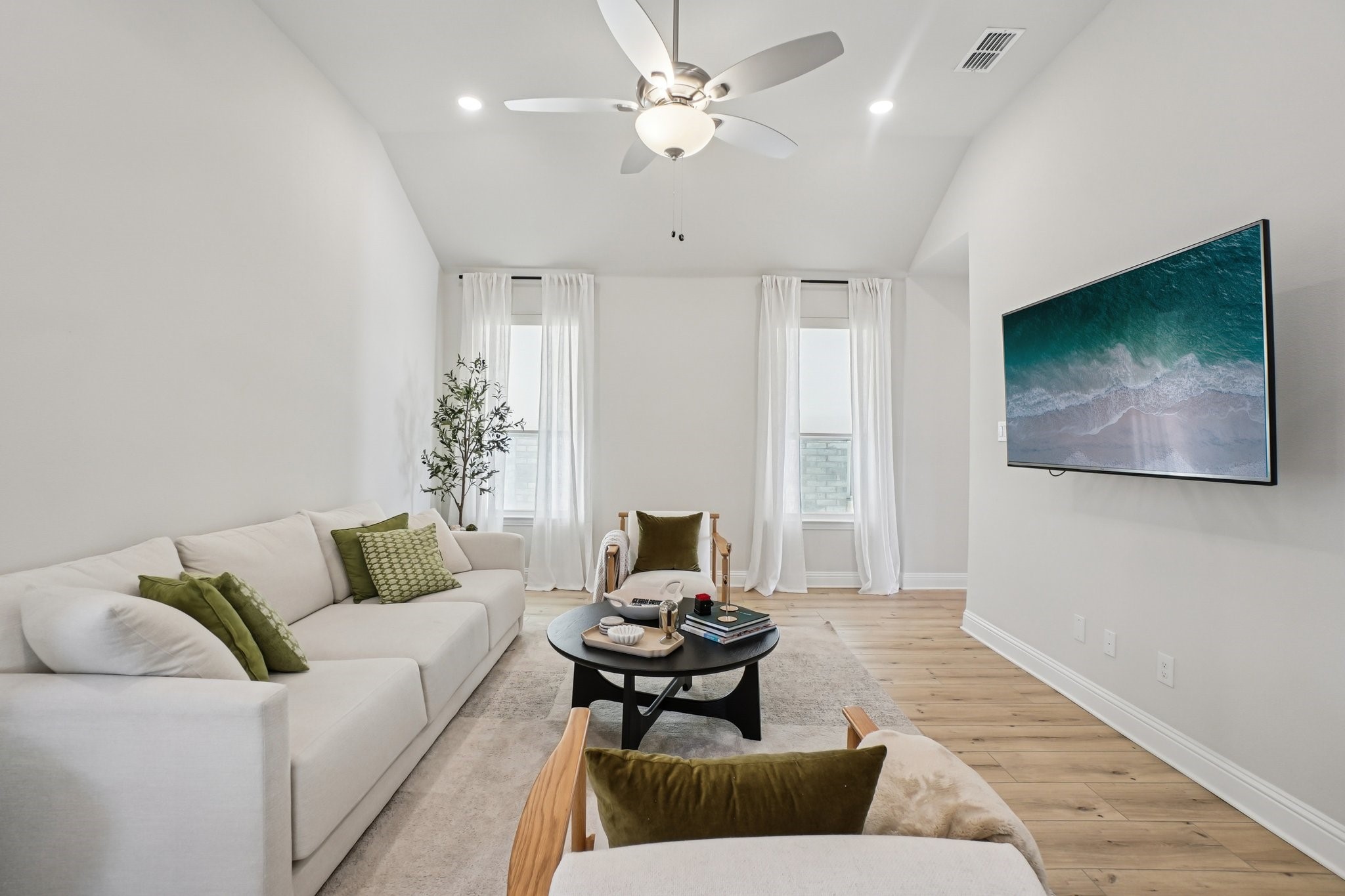 11422 Chepstow Crescent Court