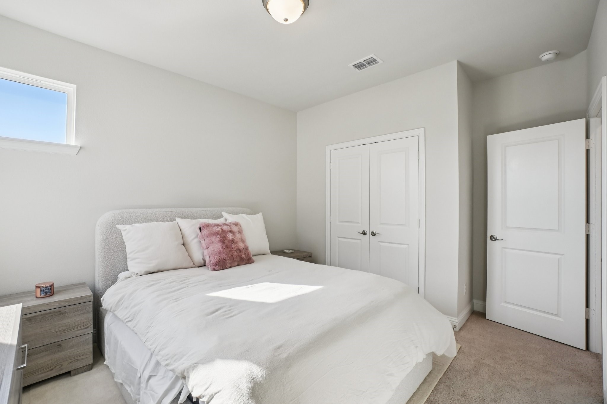 11422 Chepstow Crescent Court