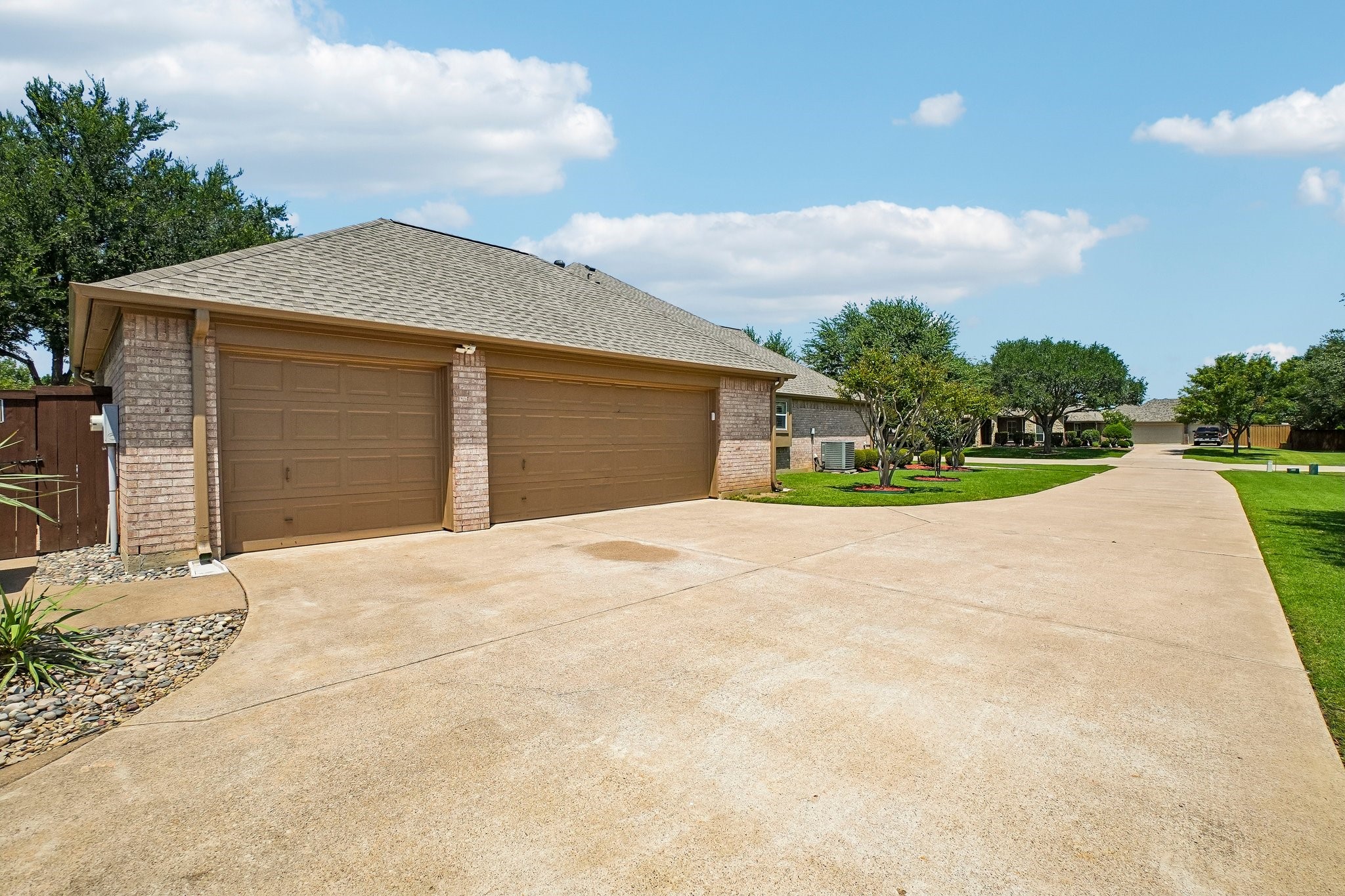203 Shadow Lane