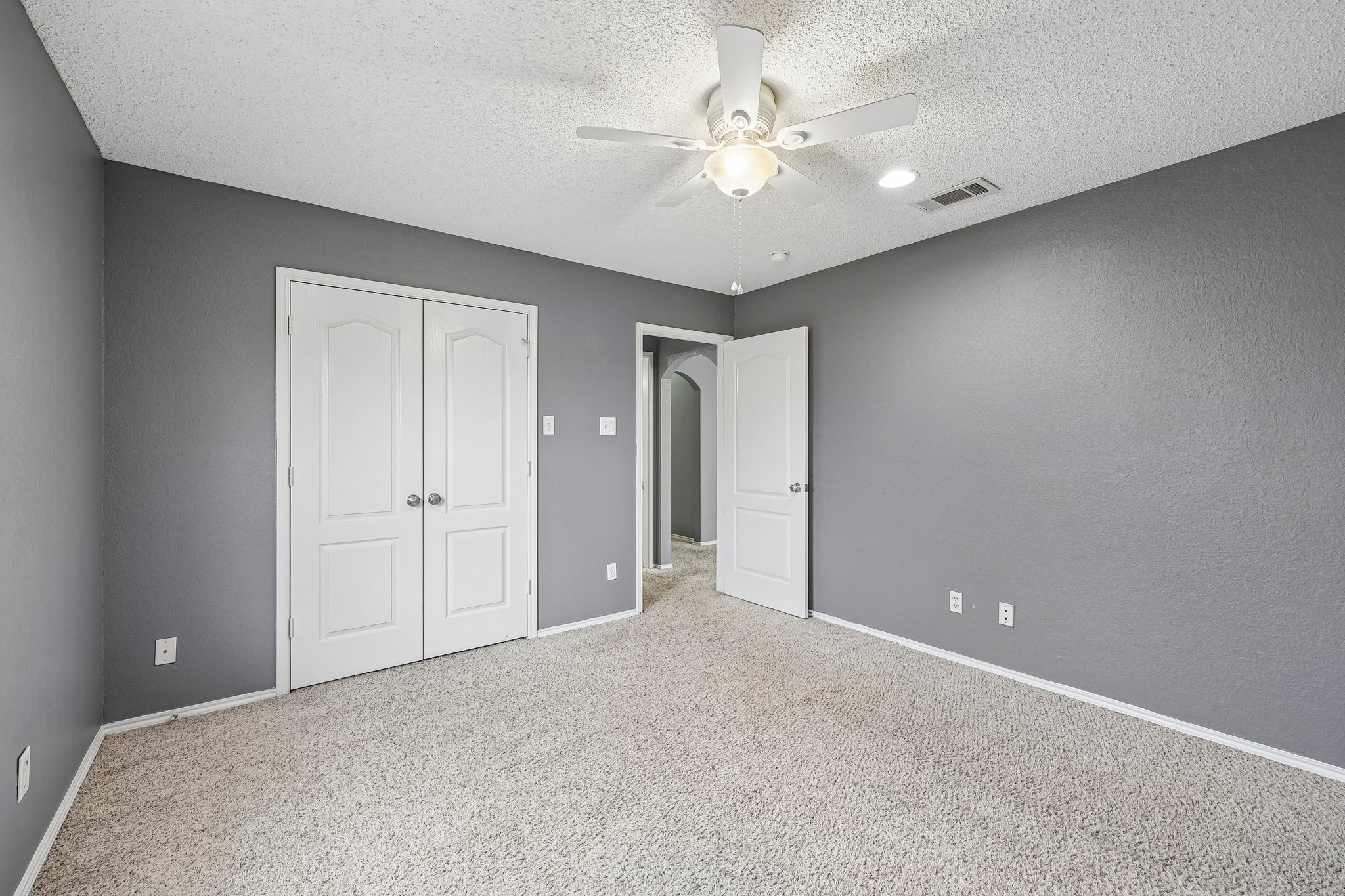 1910 Bentwood Court