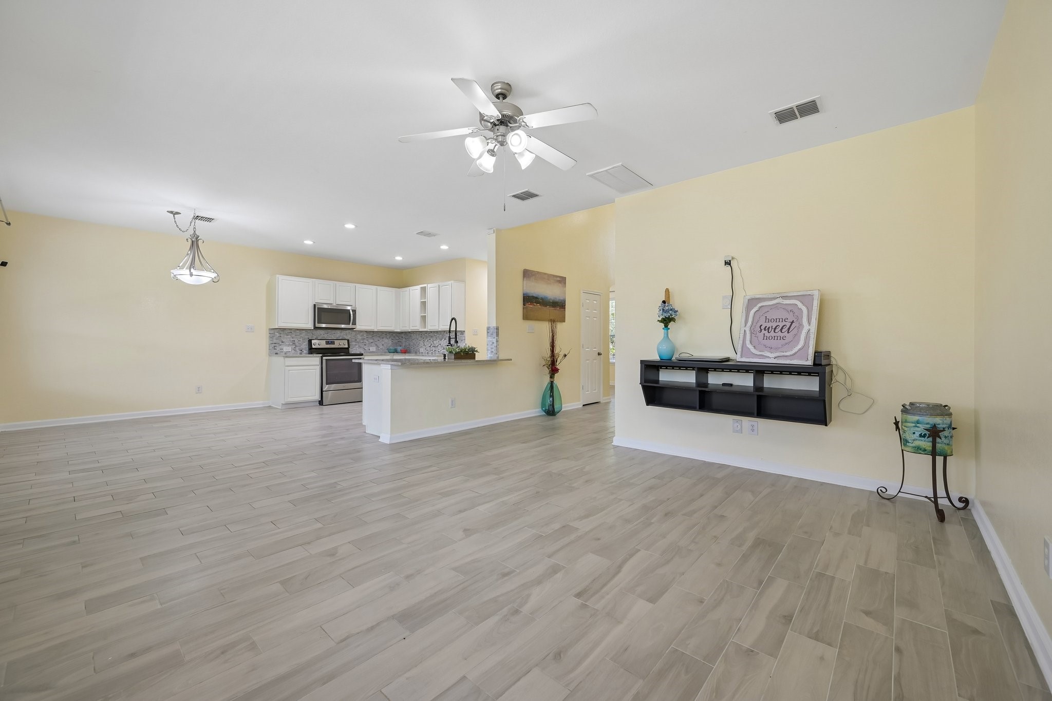 12508 Sunrise Drive