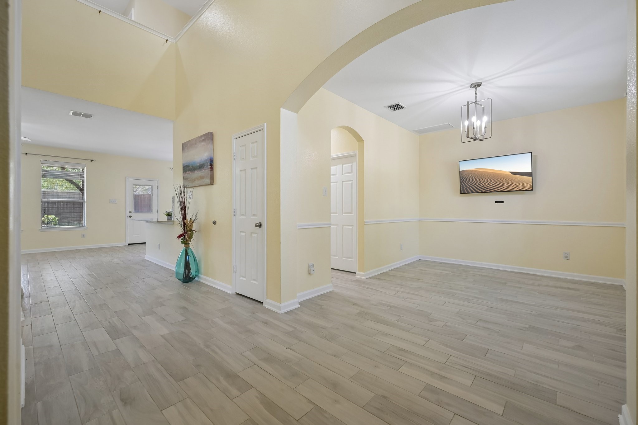 12508 Sunrise Drive