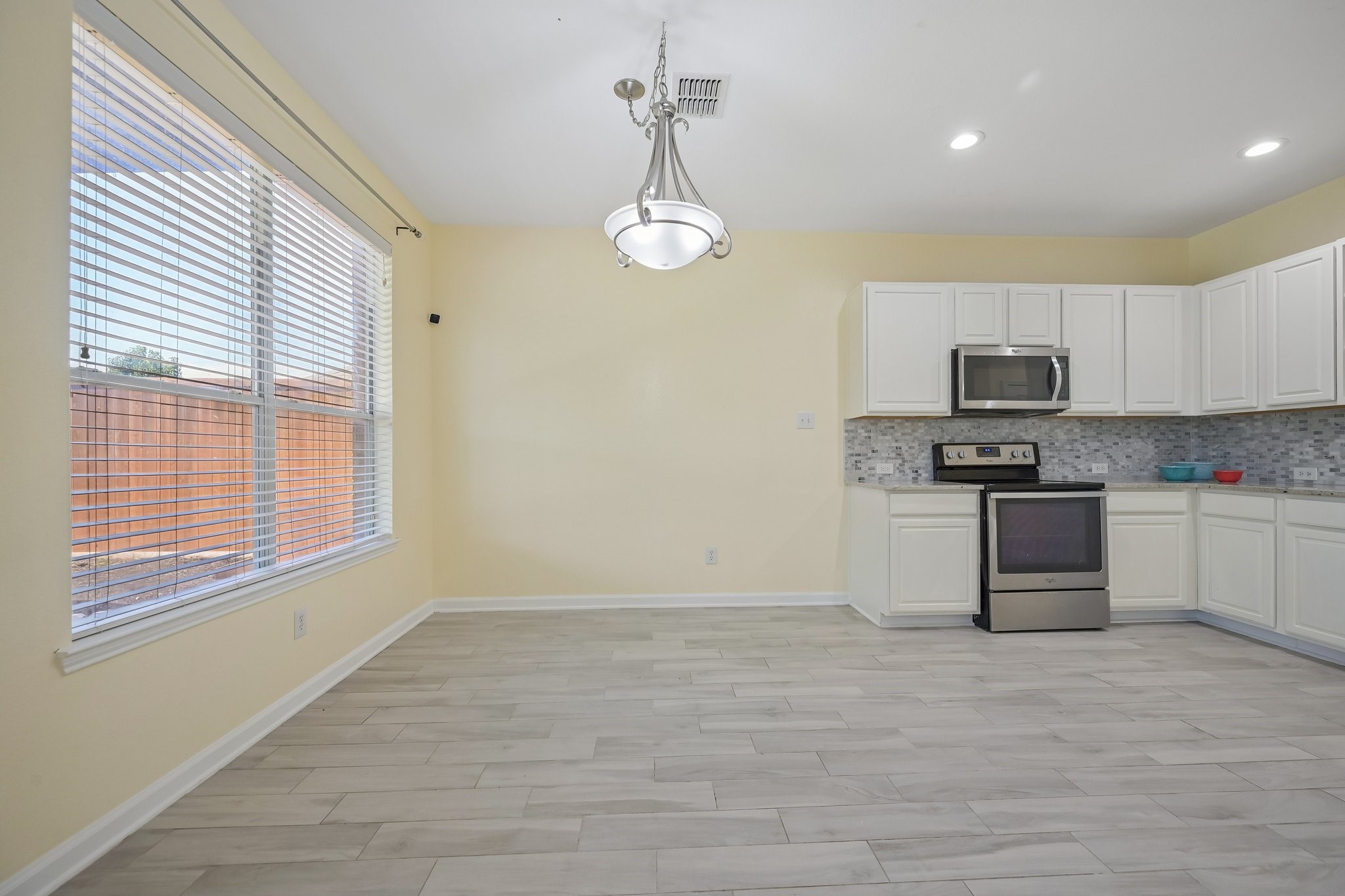 12508 Sunrise Drive