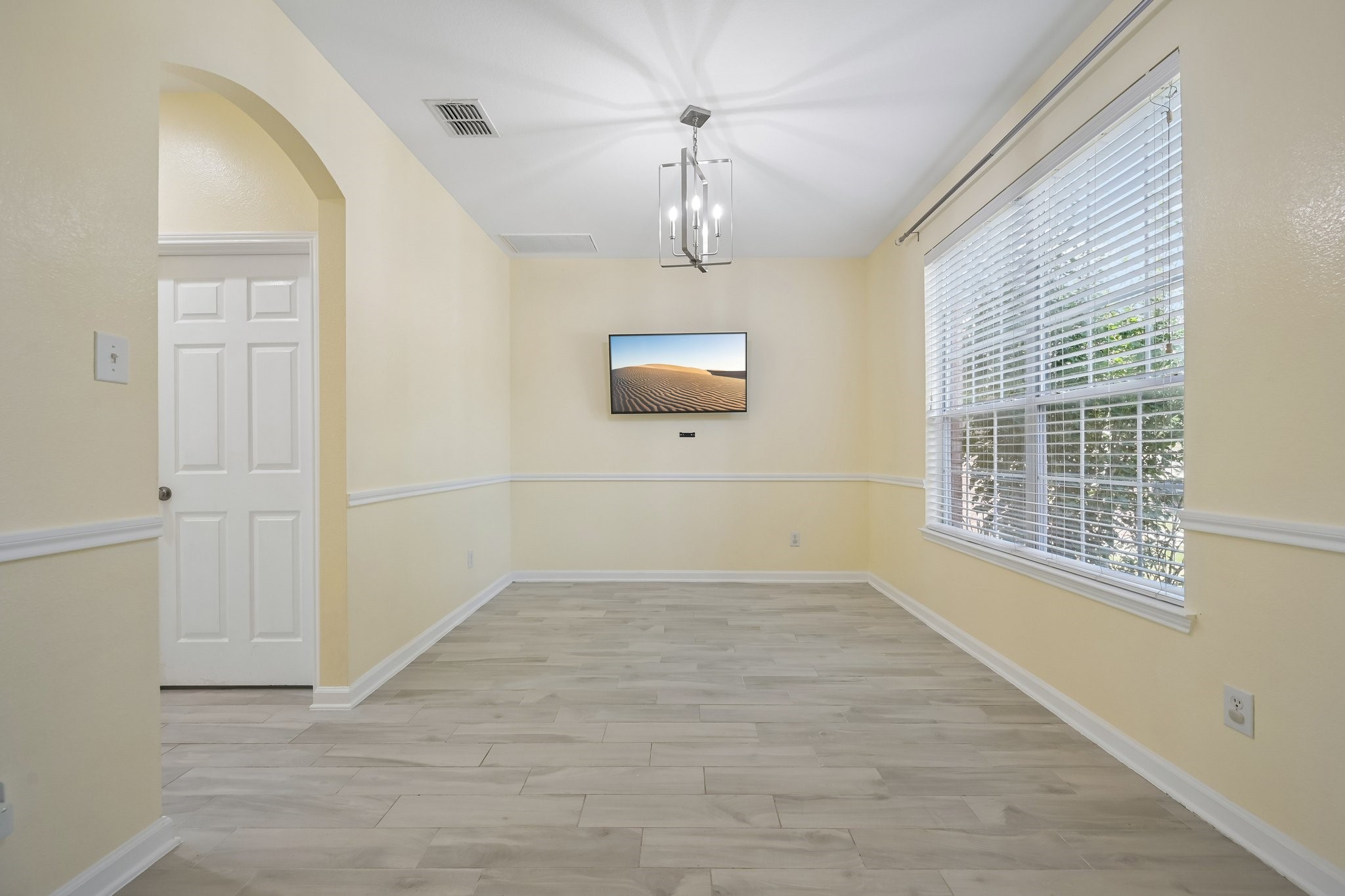 12508 Sunrise Drive