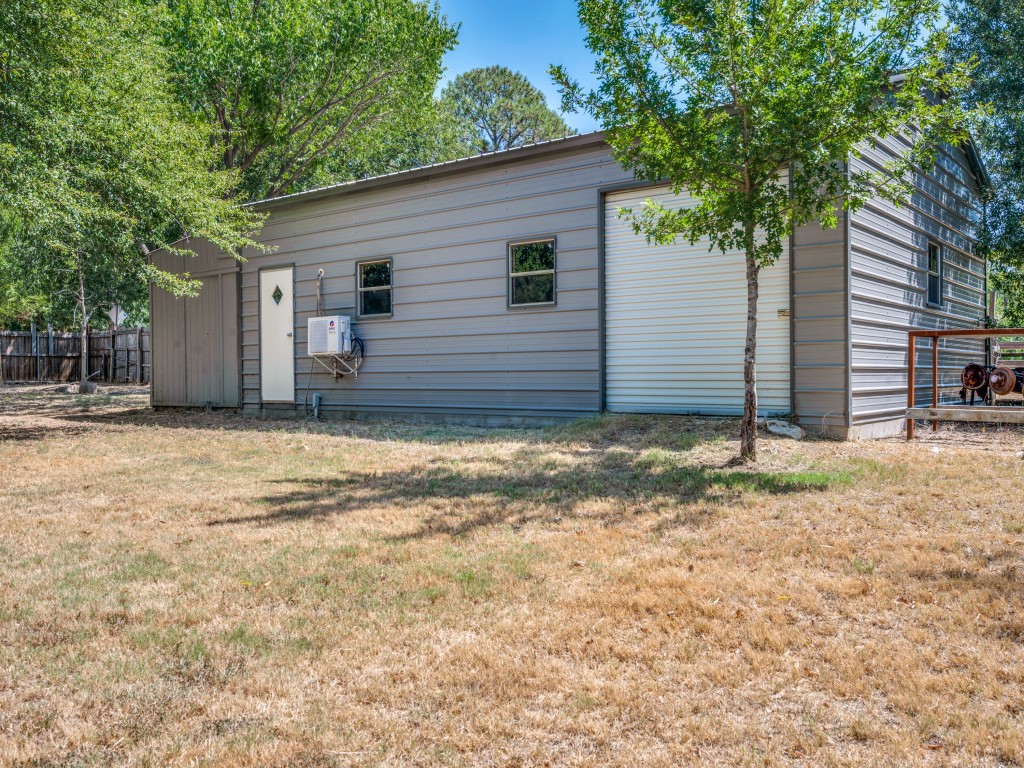 6705 Orchard Drive