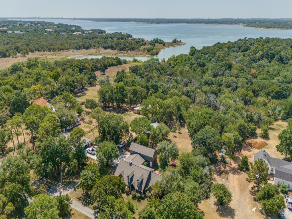 6705 Orchard Drive