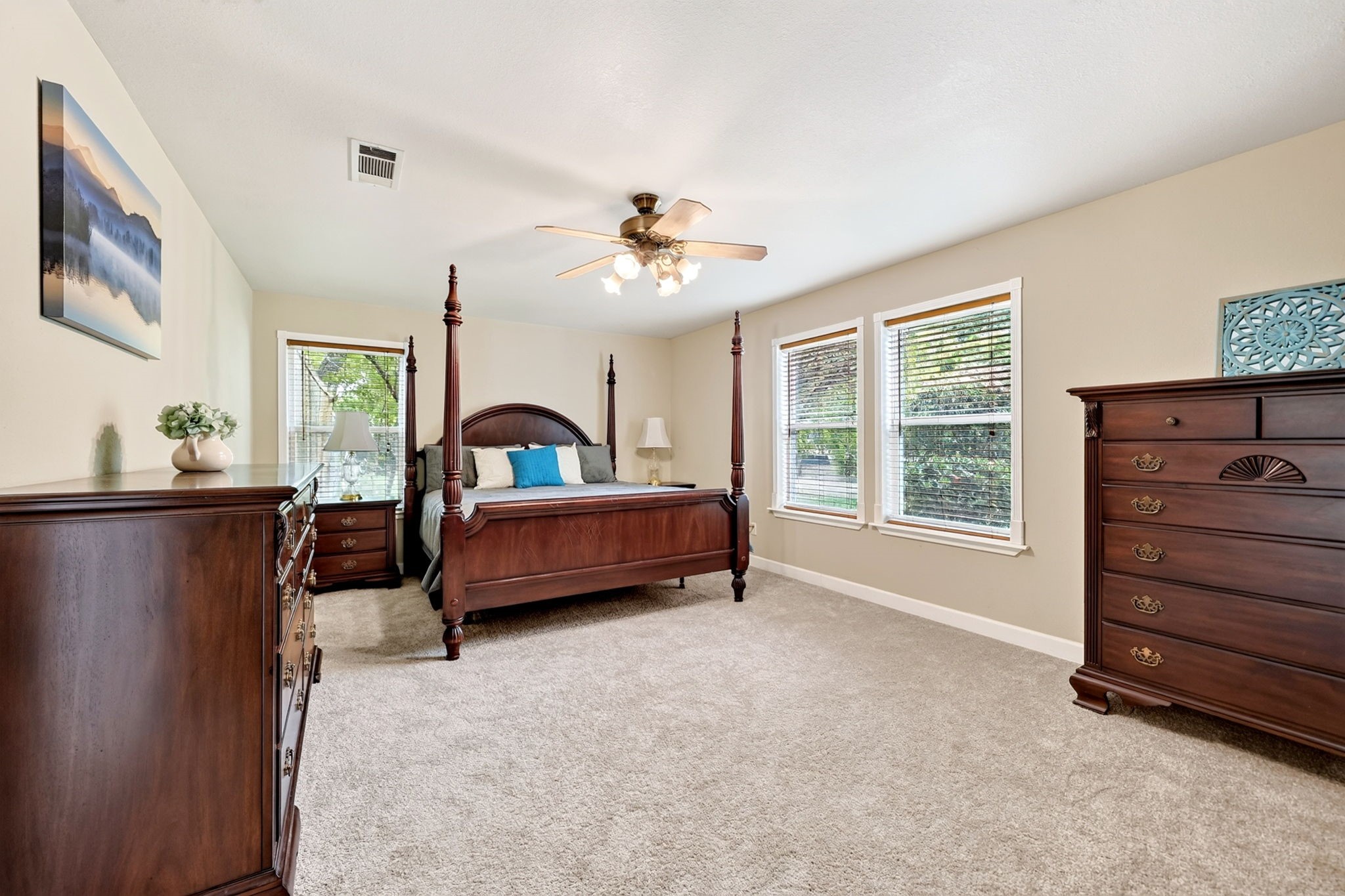 6705 Orchard Drive
