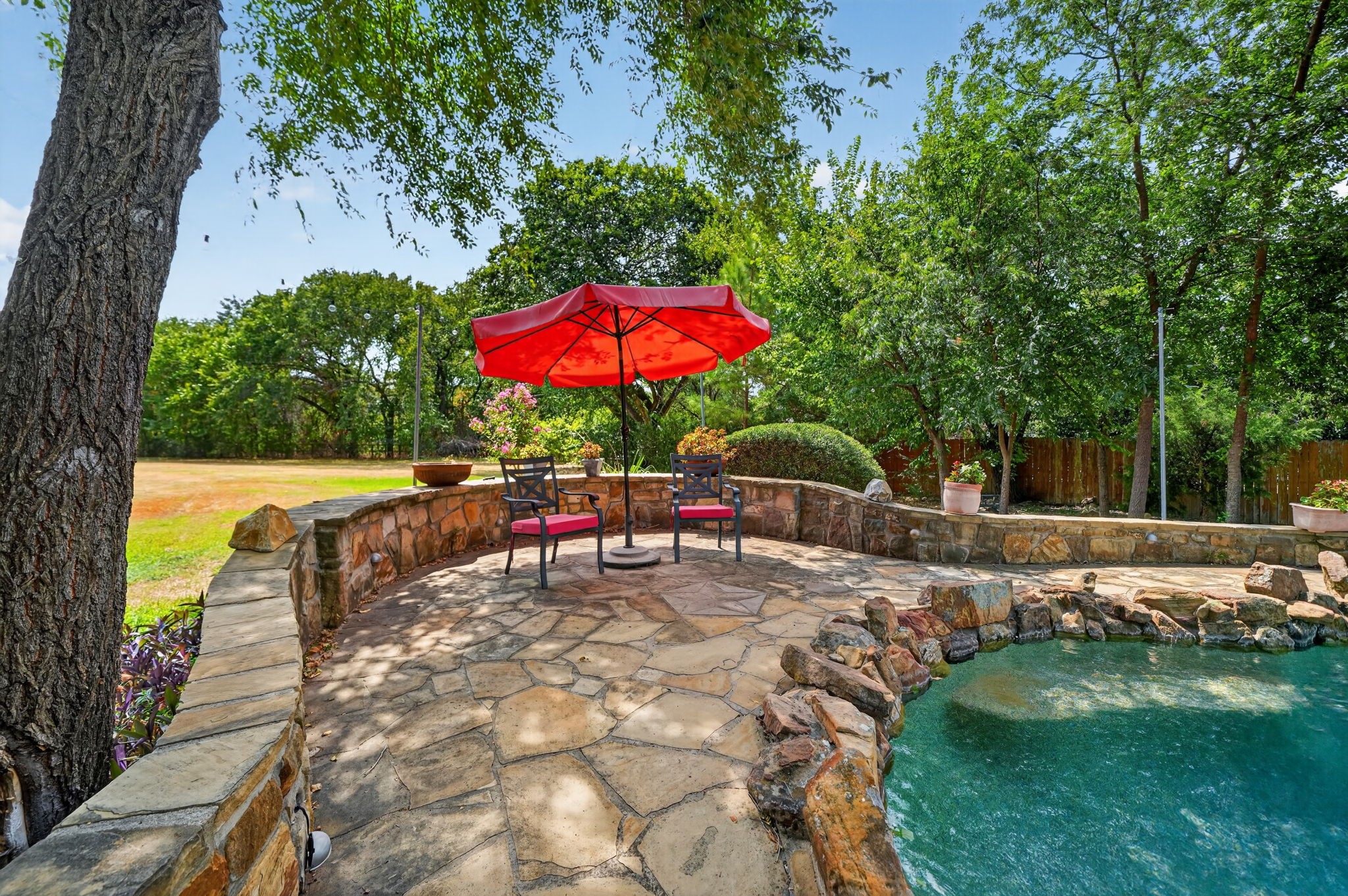 6705 Orchard Drive