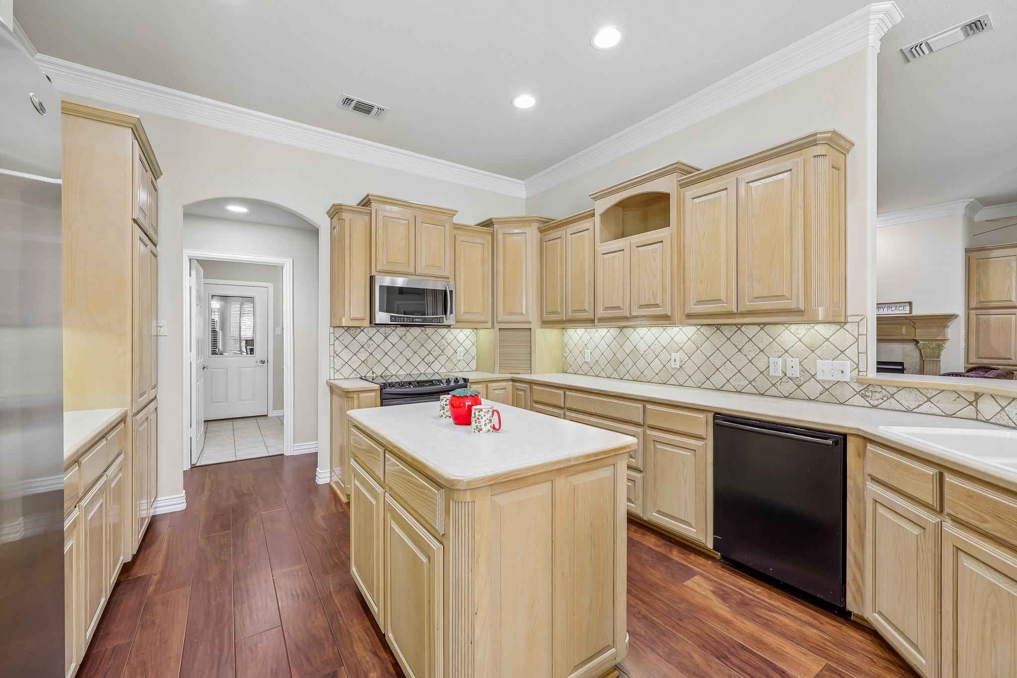 5409 Wedgefield Road