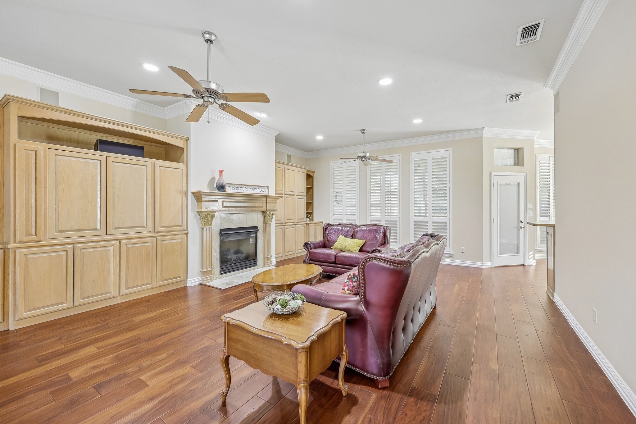5409 Wedgefield Road