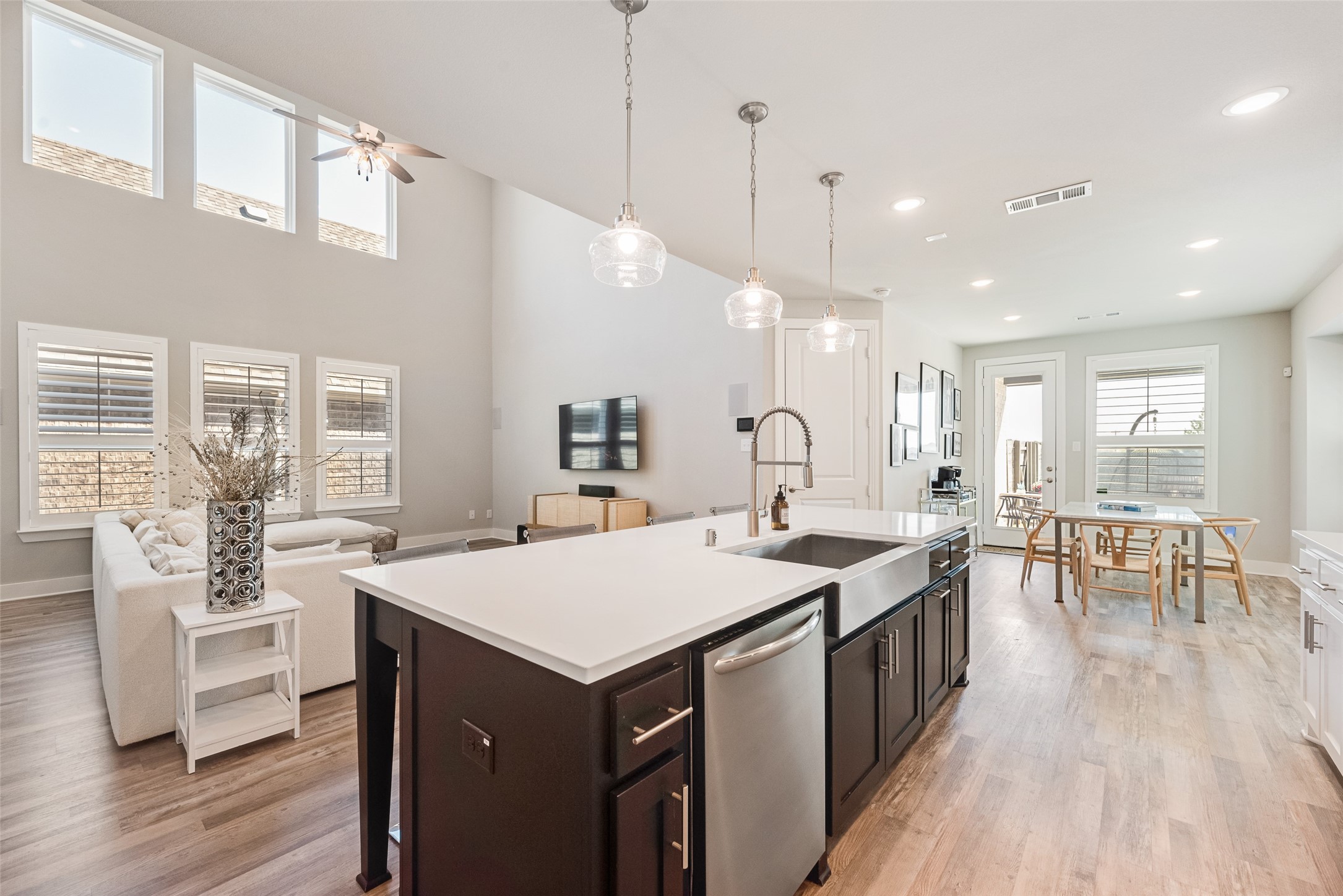852 Trailside Lane