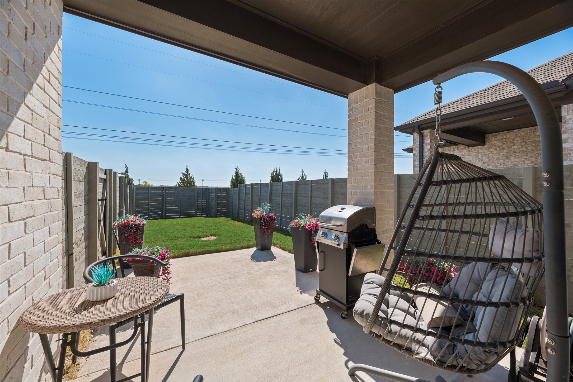 852 Trailside Lane