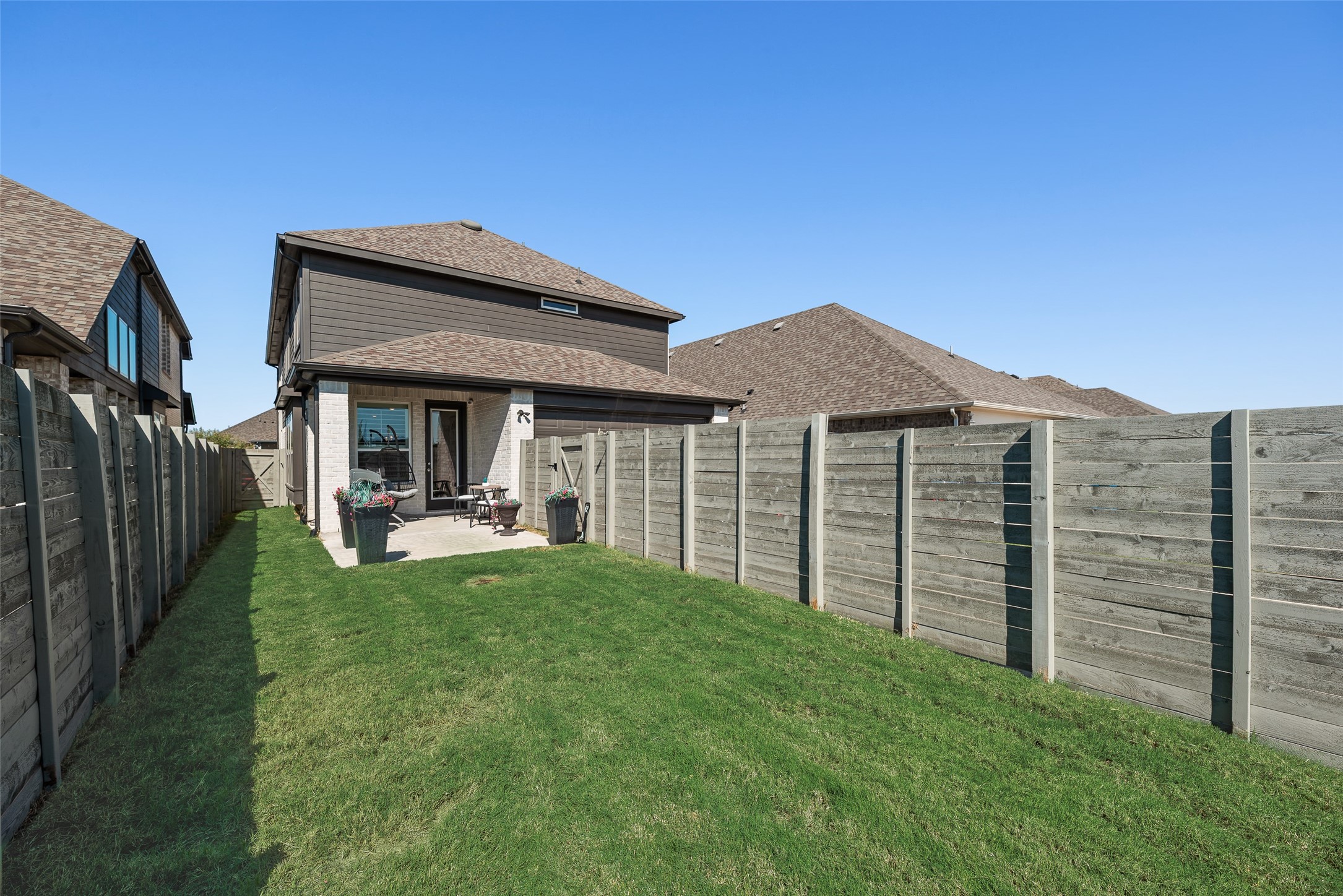 852 Trailside Lane