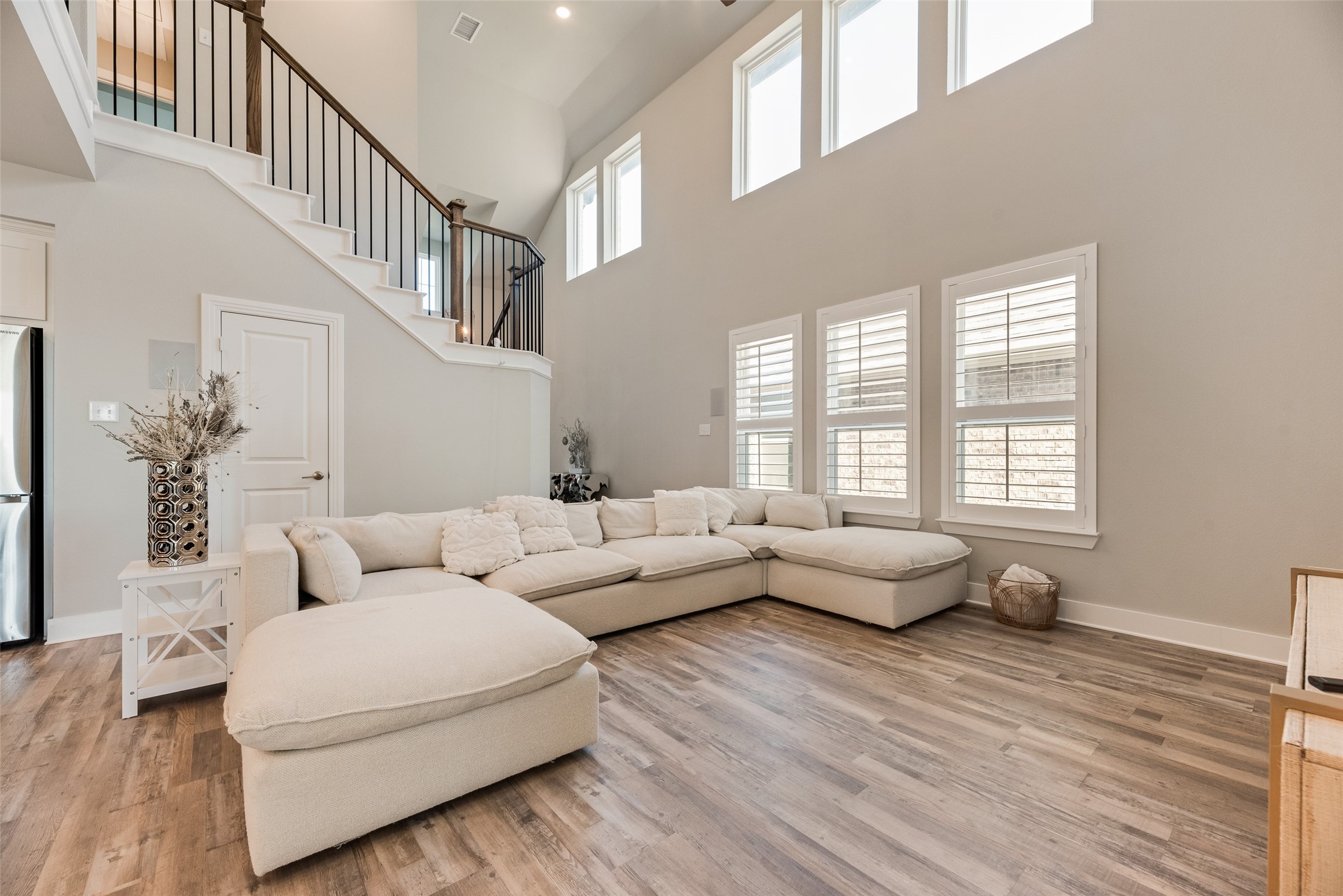 852 Trailside Lane