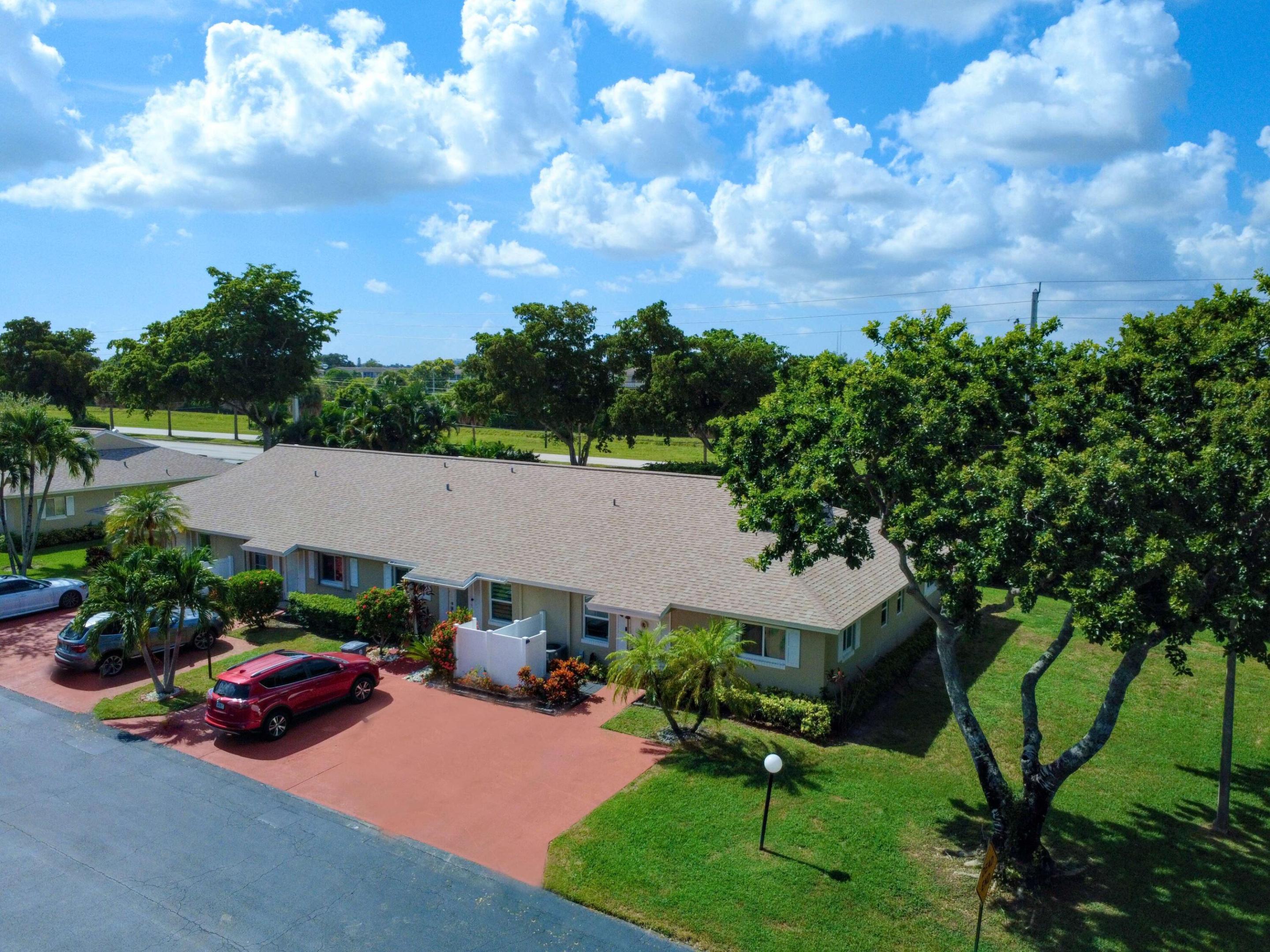 8652 Overset Lane