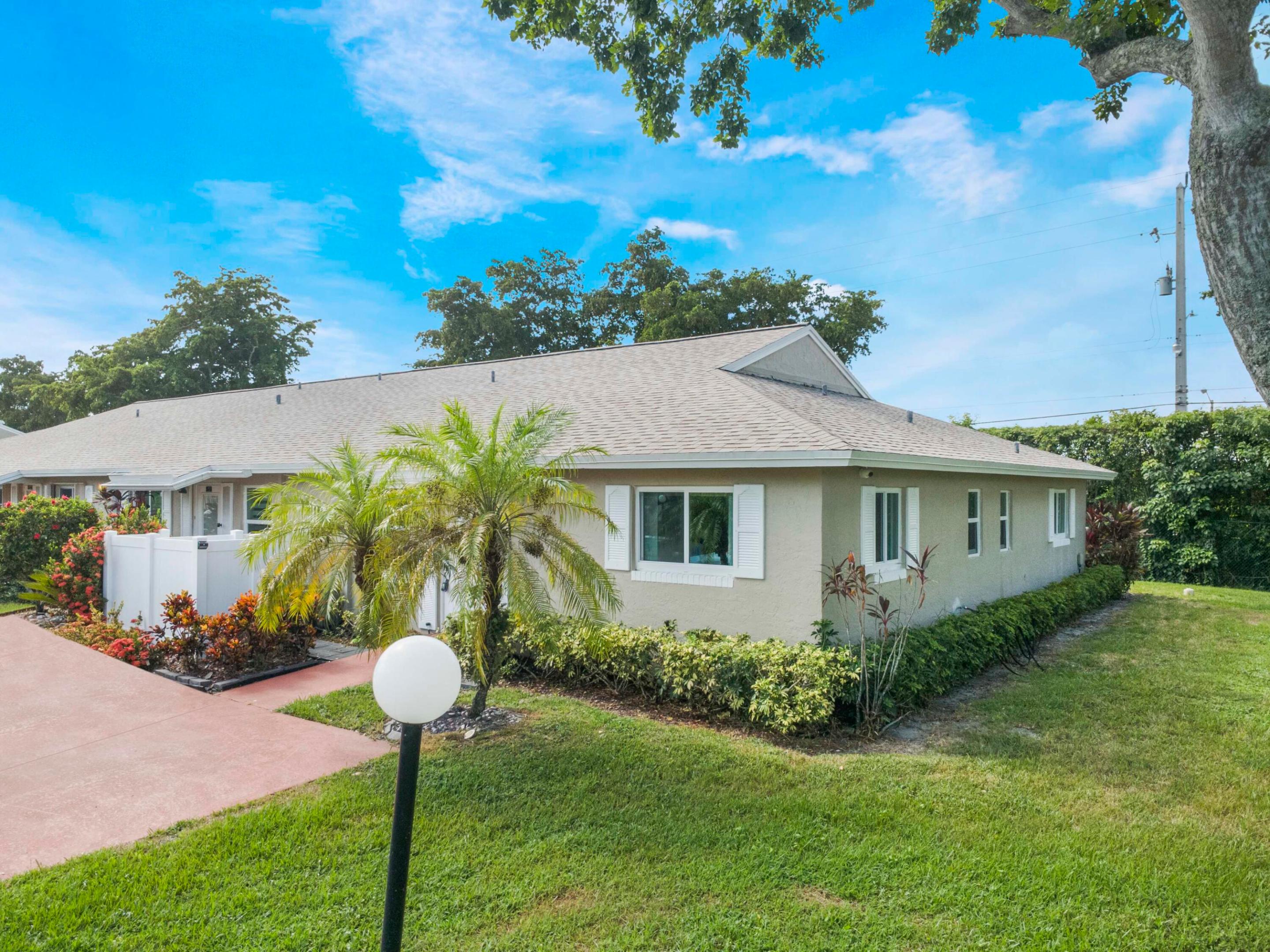 8652 Overset Lane