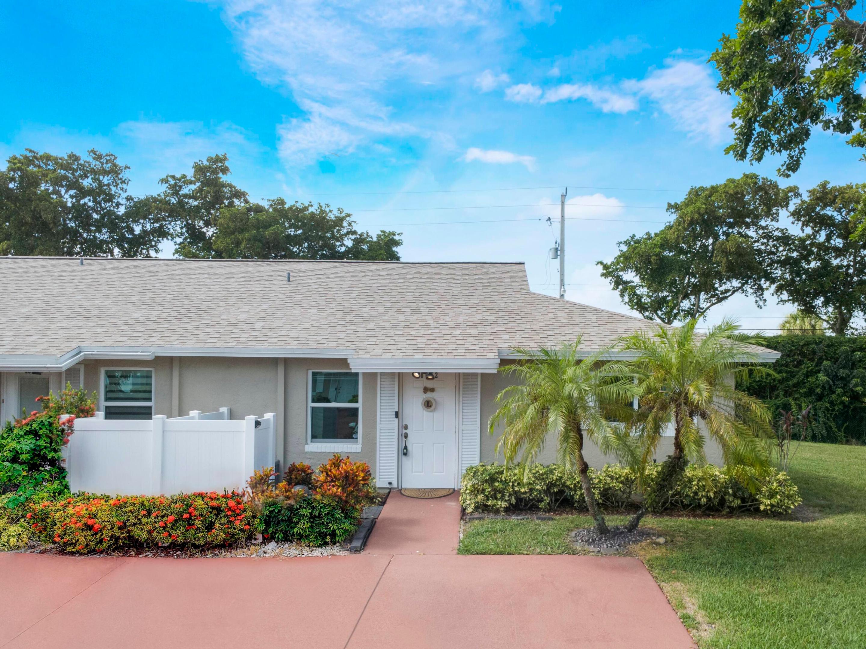 8652 Overset Lane