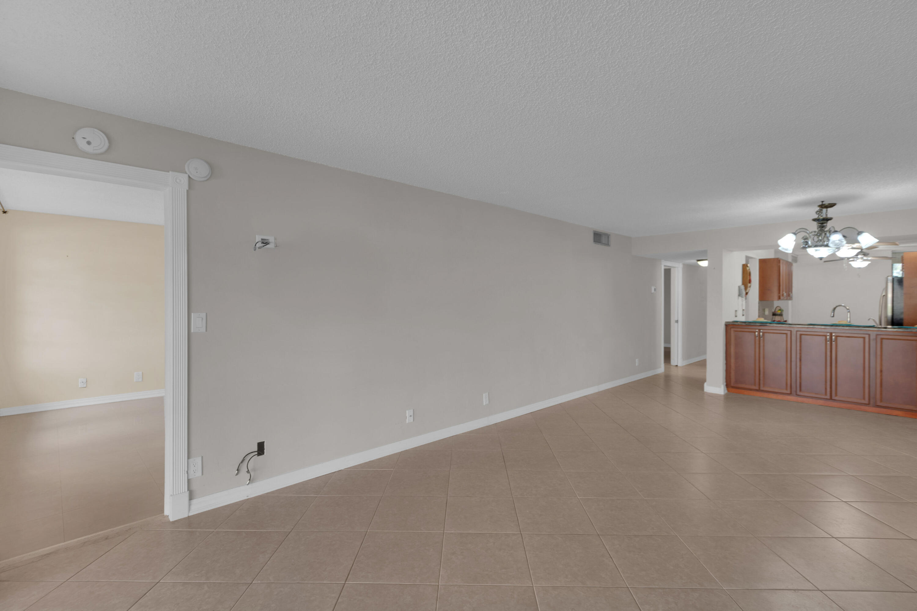 6610 Coral Lake Drive 110