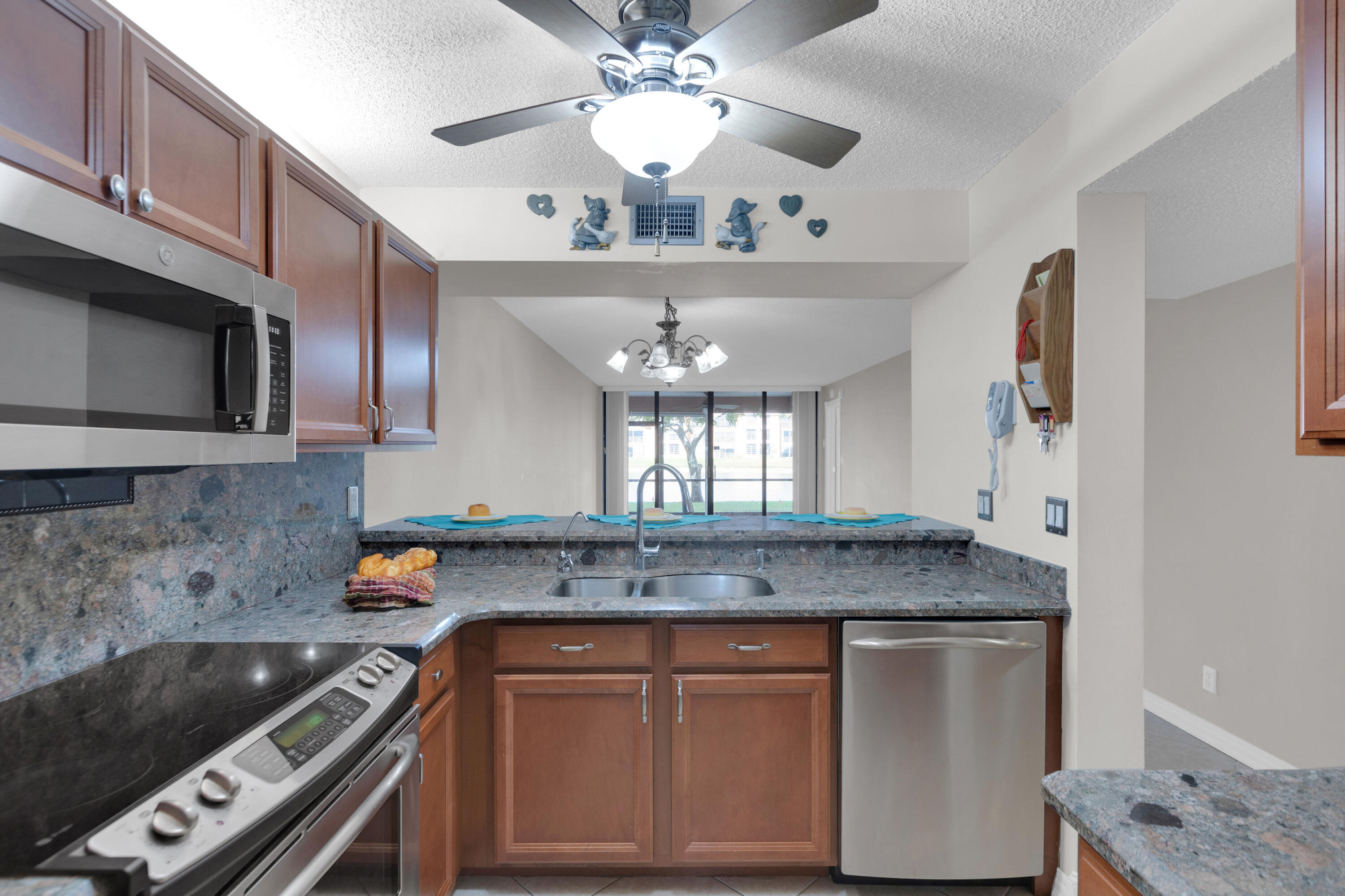 6610 Coral Lake Drive 110
