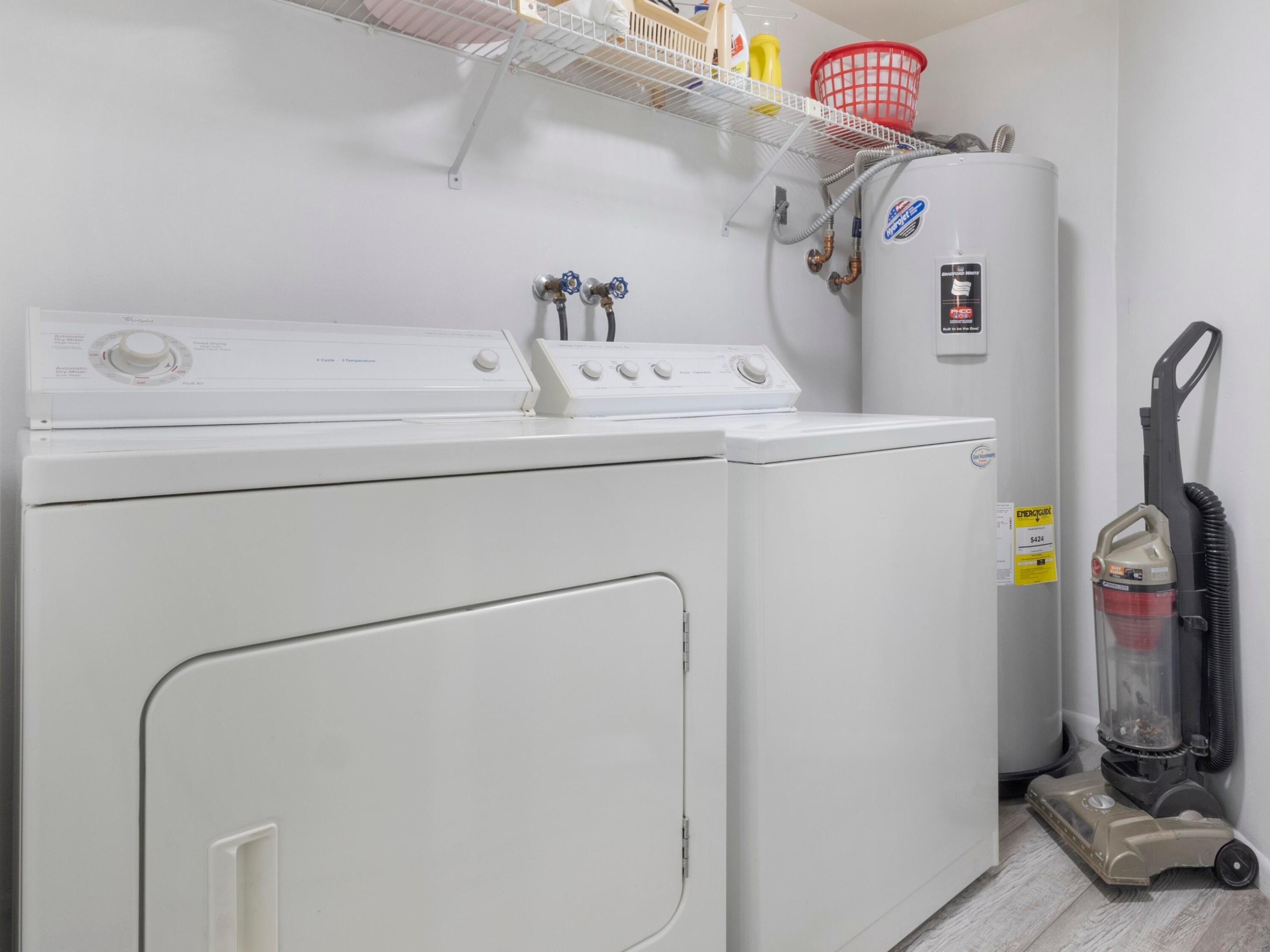 955 Egret Circle 402