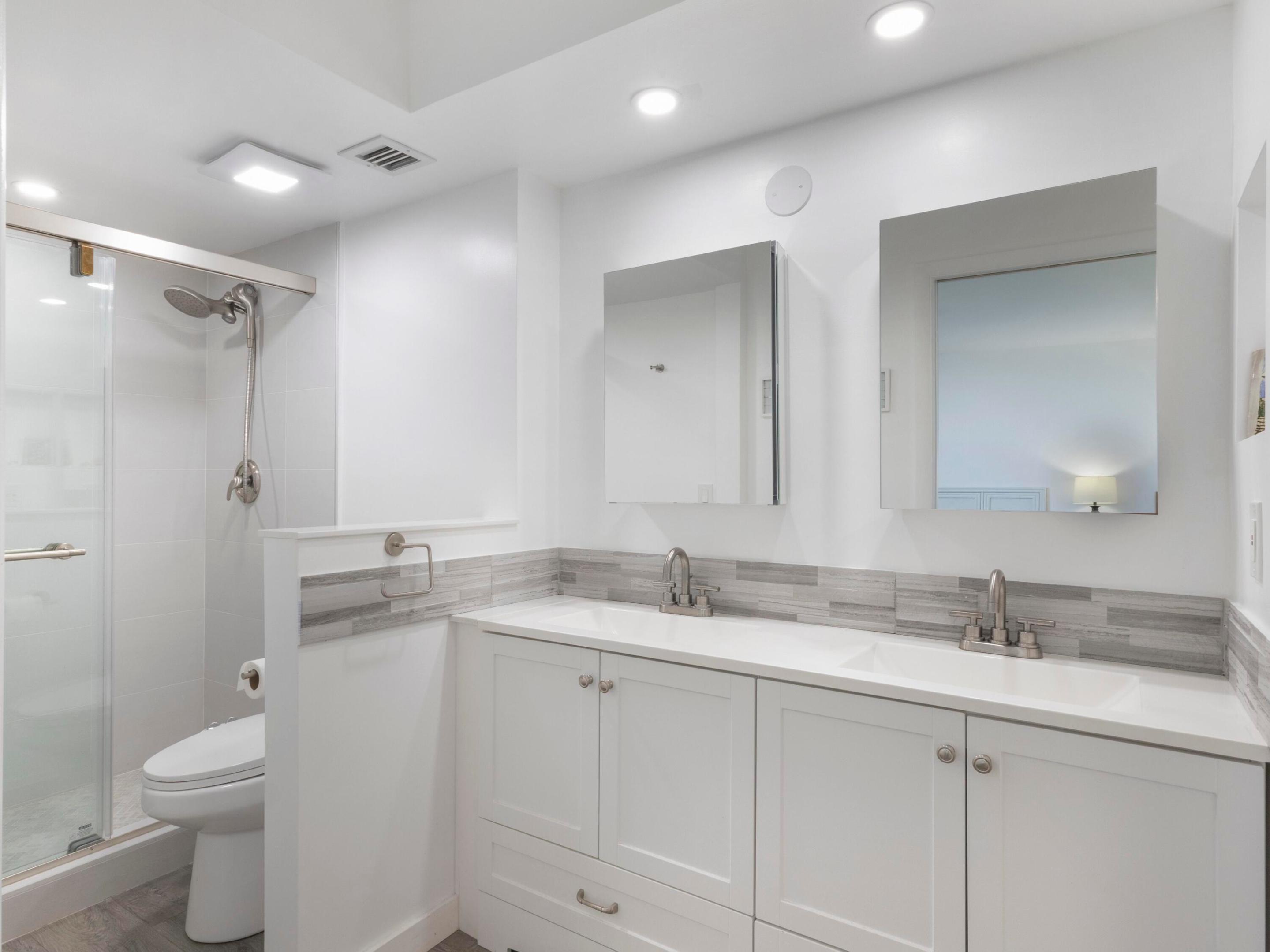 955 Egret Circle 402