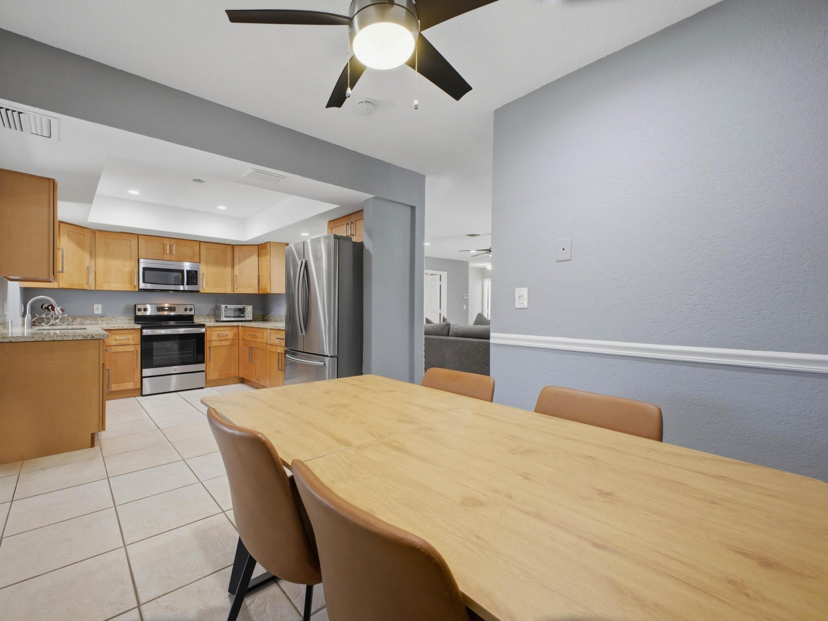 451 SE 1st Avenue A & B