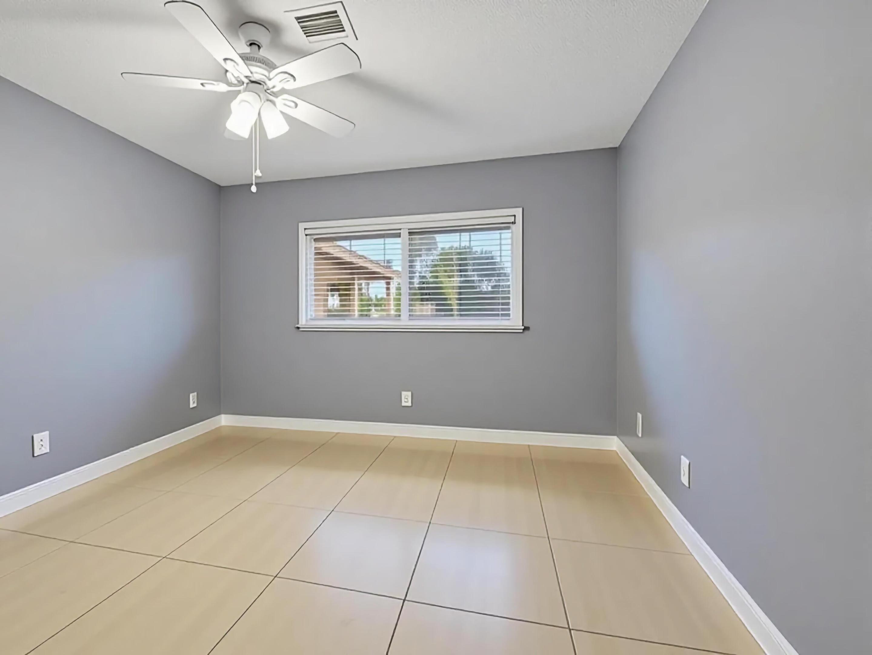 451 SE 1st Avenue A & B