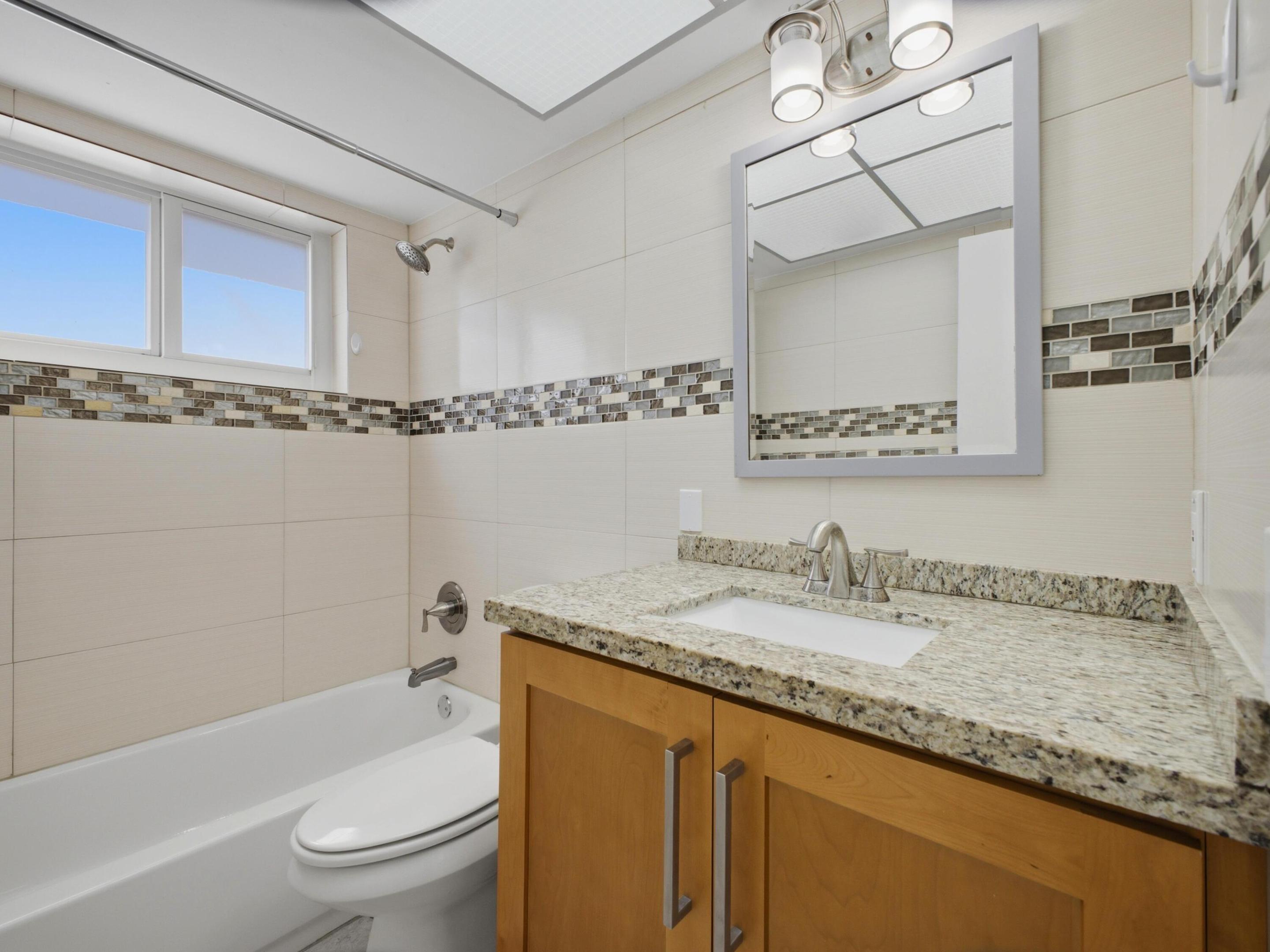 451 SE 1st Avenue A & B
