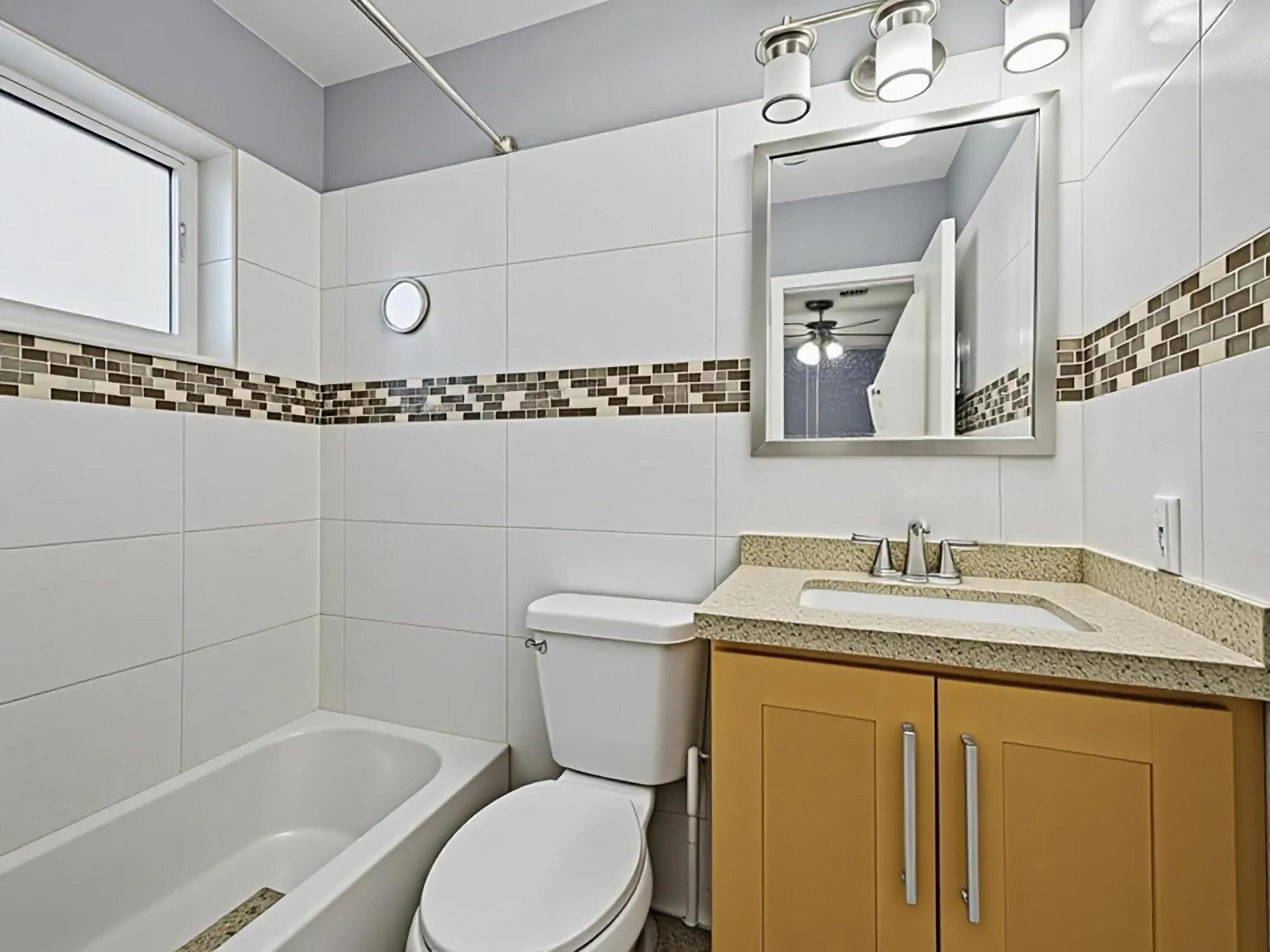 451 SE 1st Avenue A & B