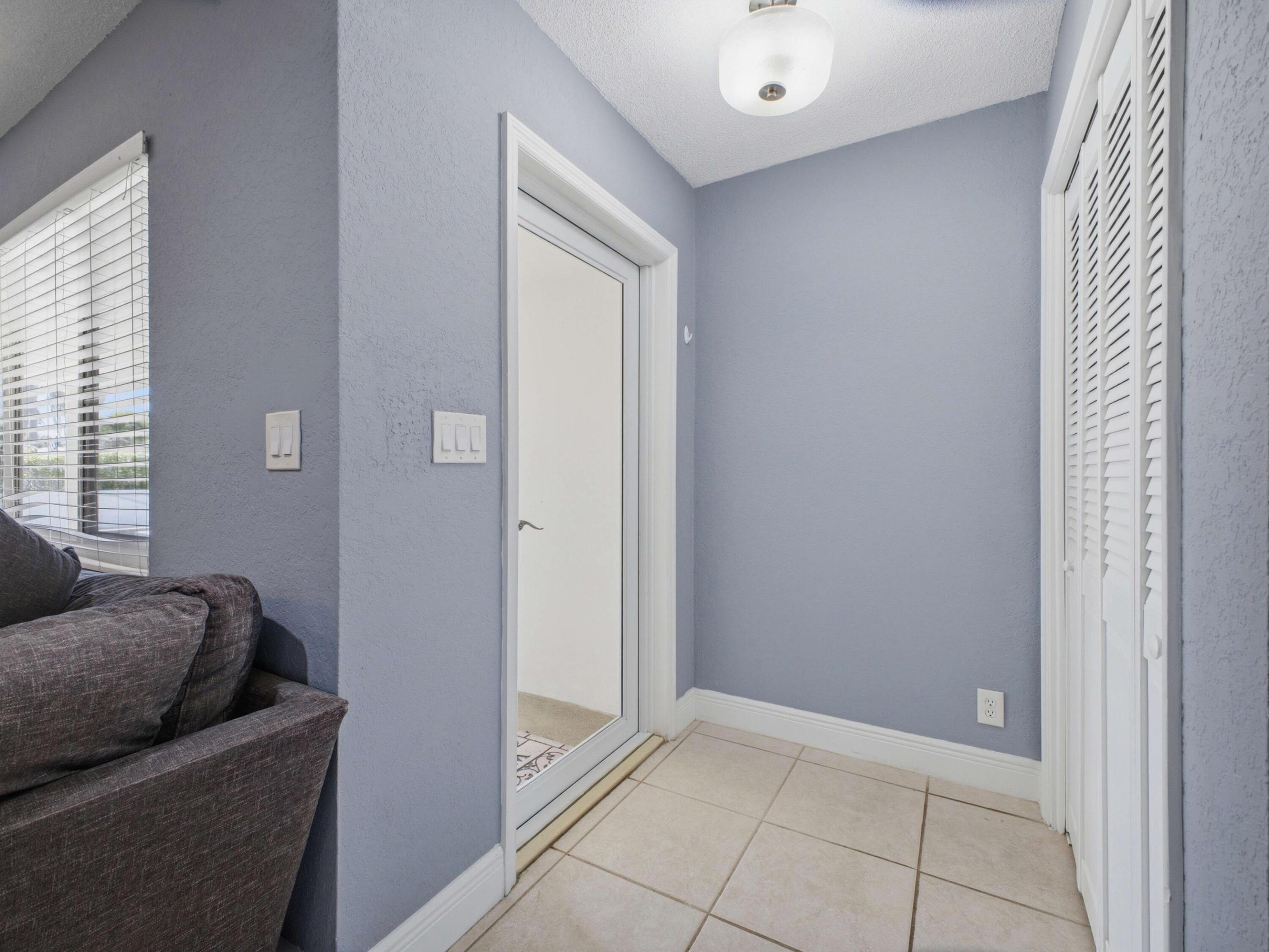 451 SE 1st Avenue A & B